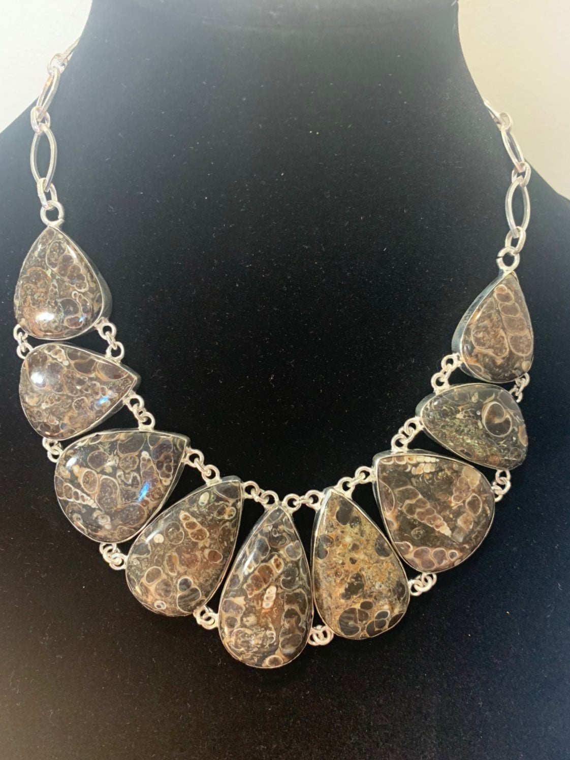 Genuine sterling silver necklace with ge