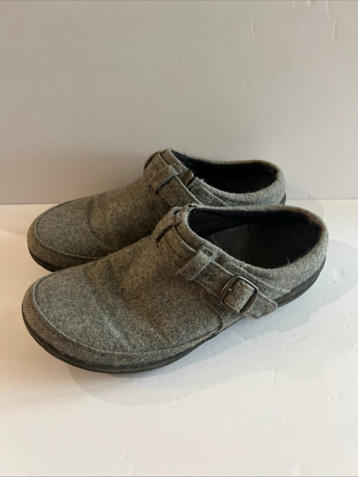 Shoes Merrell Encore Kassie Buckle Wool Mule Light Grey J98710 - Women's Size 6