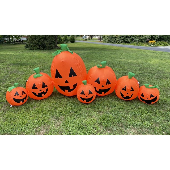 Gemmy Halloween Airblown Inflatable 9 Foot LED Light Pumpkin Friends Yard Decor