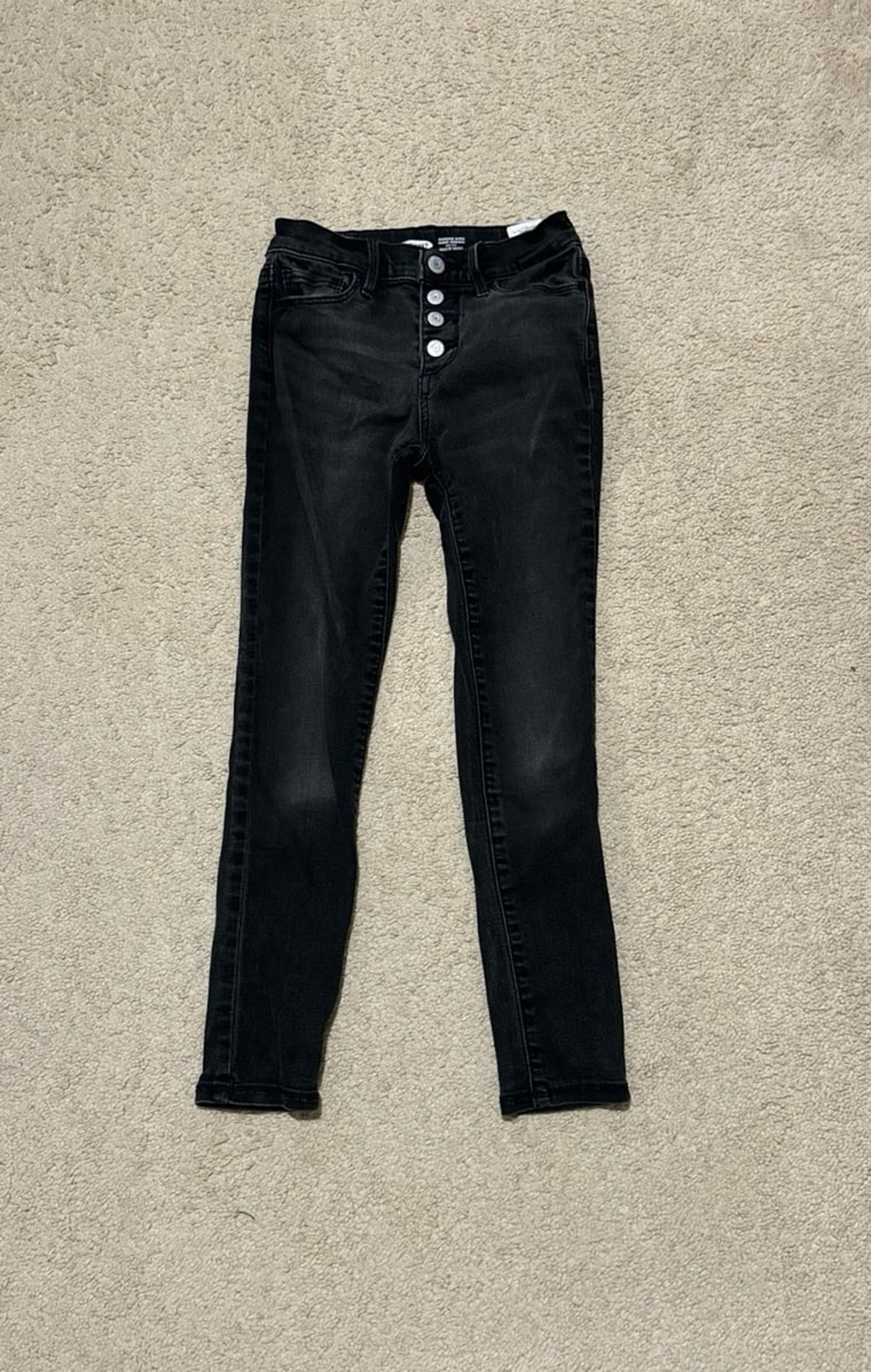Old Navy rockstar super skinny high rise jeggings - American Eagle