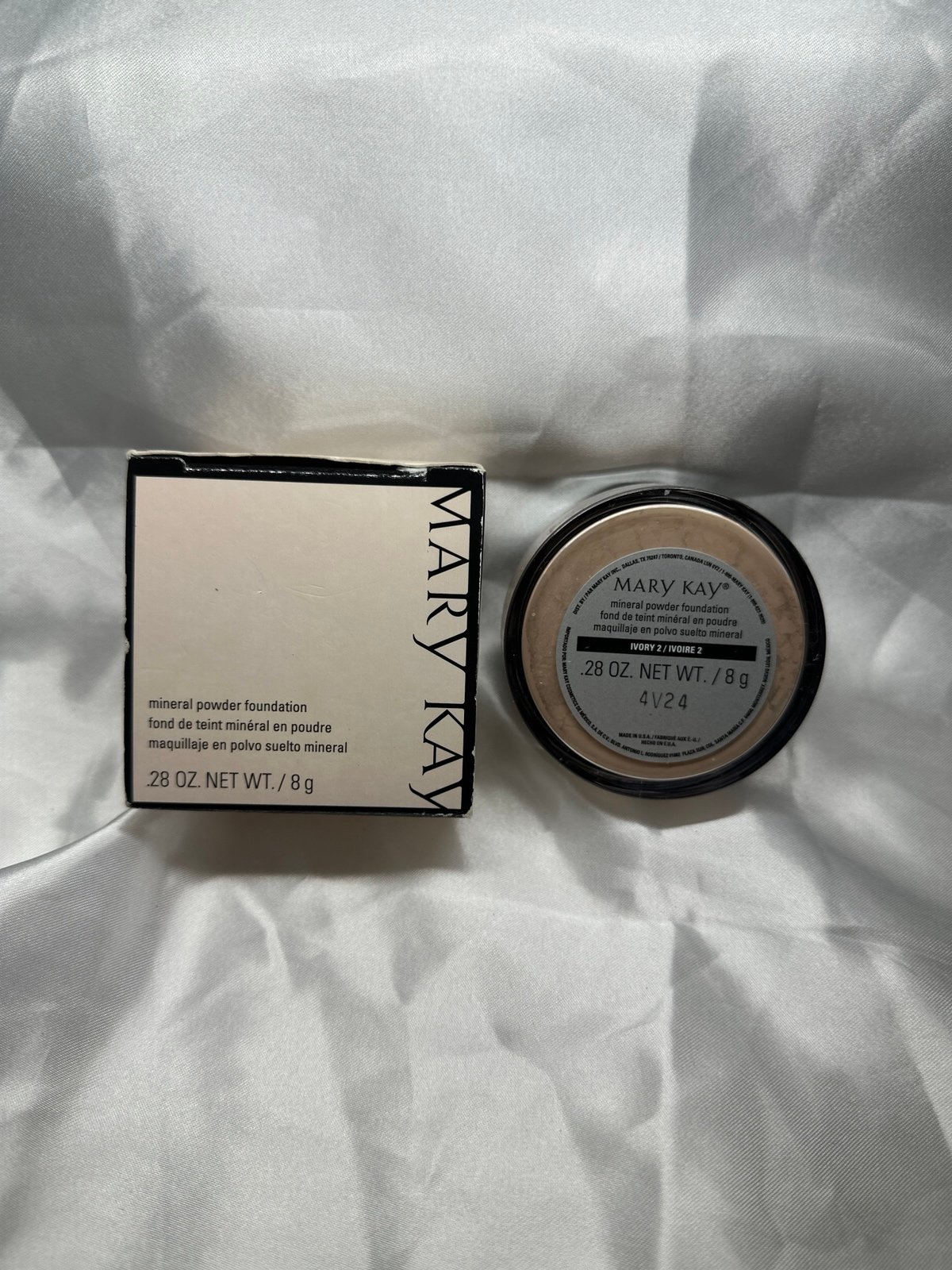 mary kay mineral powder foundation Ivory 2