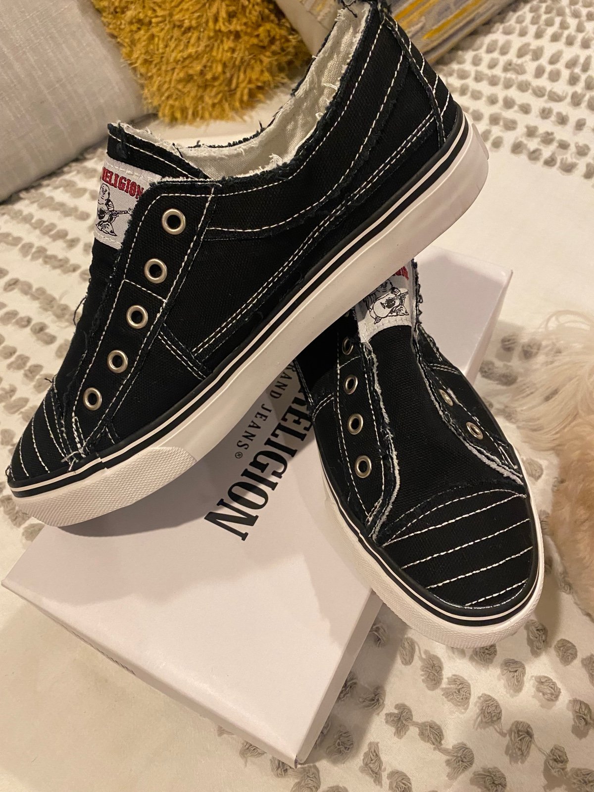 True Religion Canvas Slides