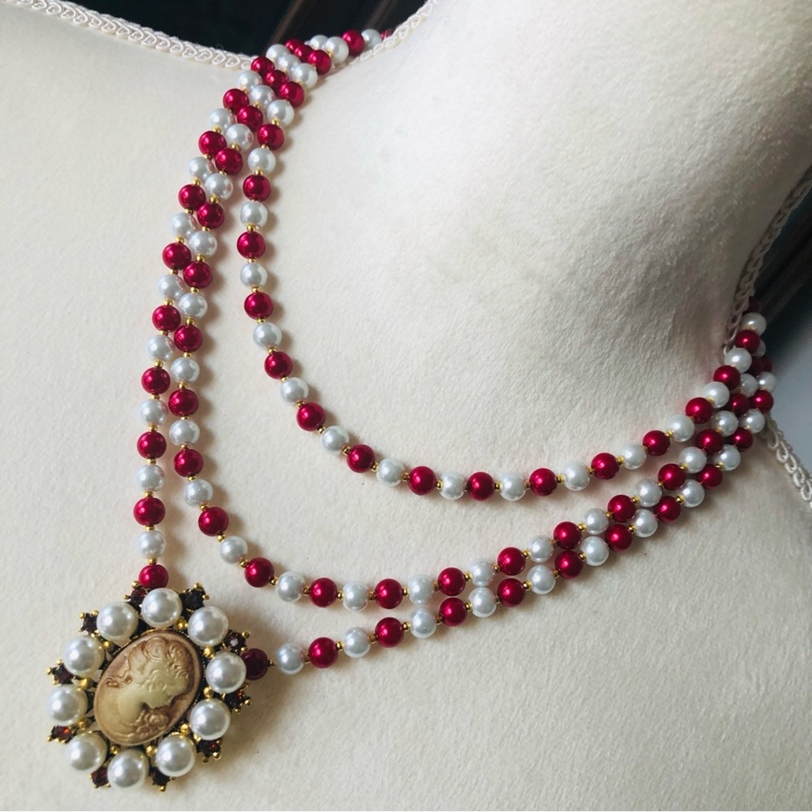 Handcrafted candy cane victorian lady cameo pendant Czech glass Pearl necklace