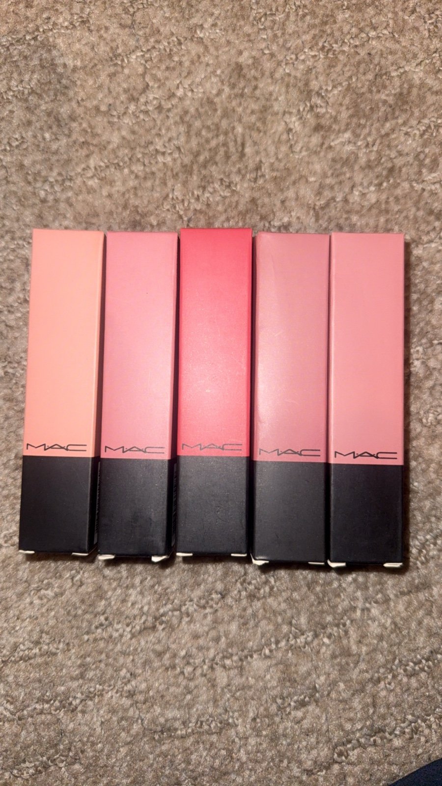 5 MAC Matt Lipsticks