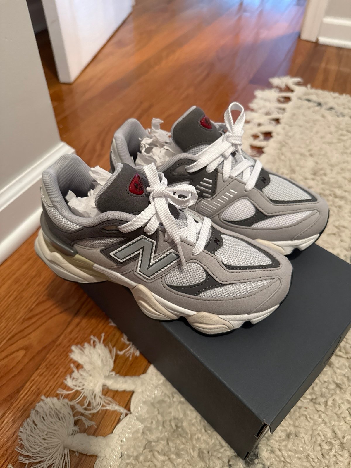 9060 NEW BALANCE