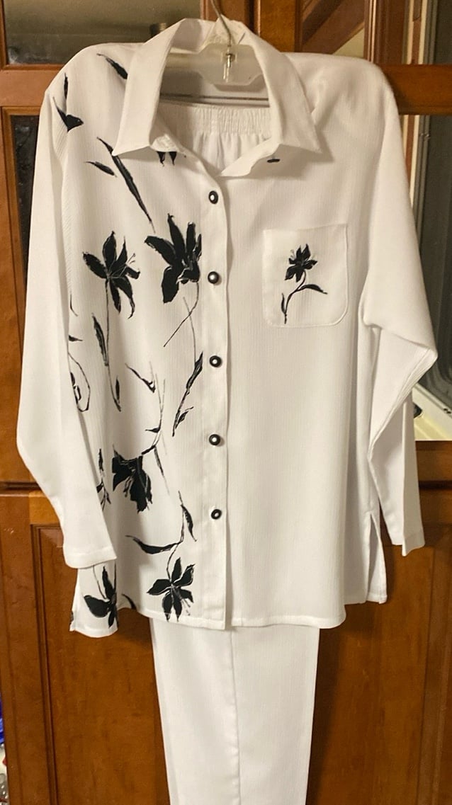 GW Vintage White & Black Pant Suit Set