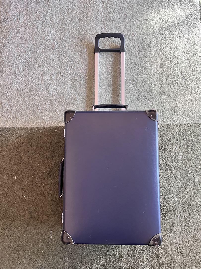 Globe-Trotter Trunk Navy Carry-on (Cabin Size)