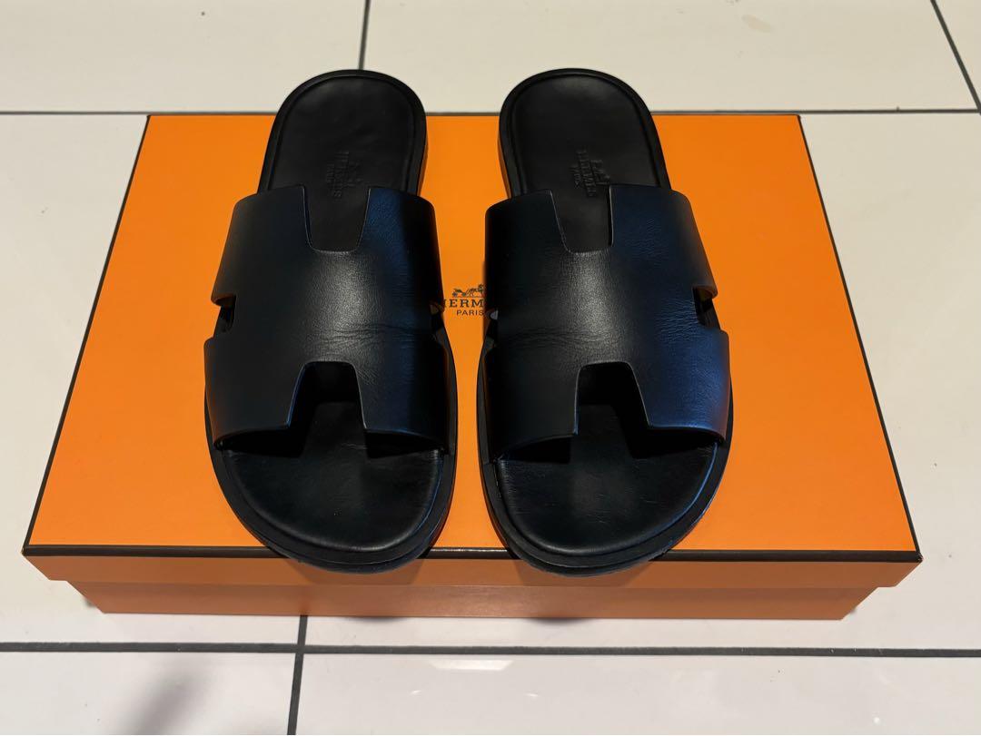 Hermes Izmir Sandals for men.