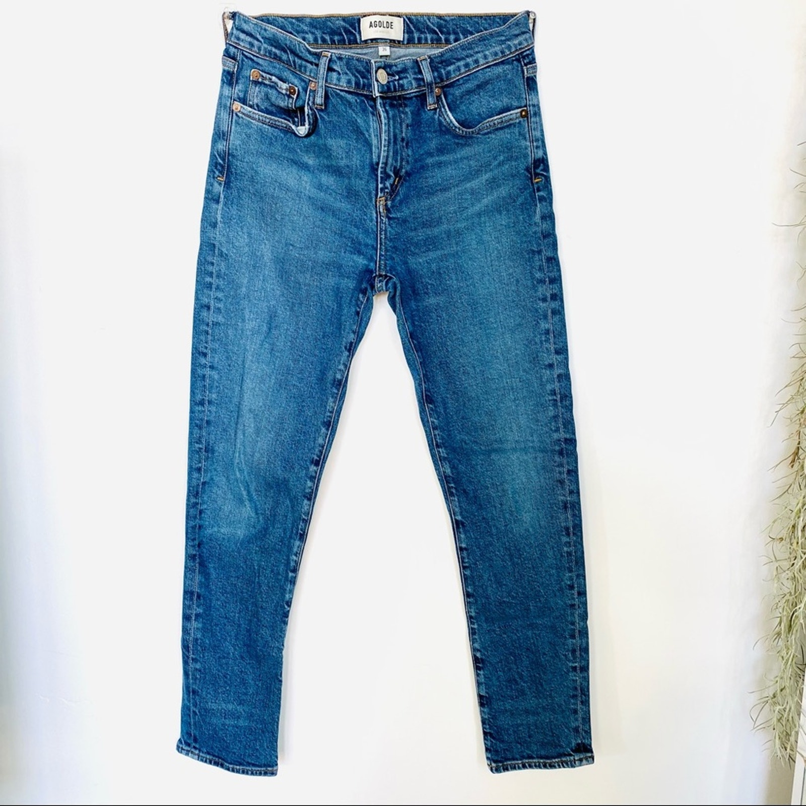 AGOLDE REVOLVE 90s Toni Mid High Rise Straight Leg Light Blue Wash Mom Jean 26