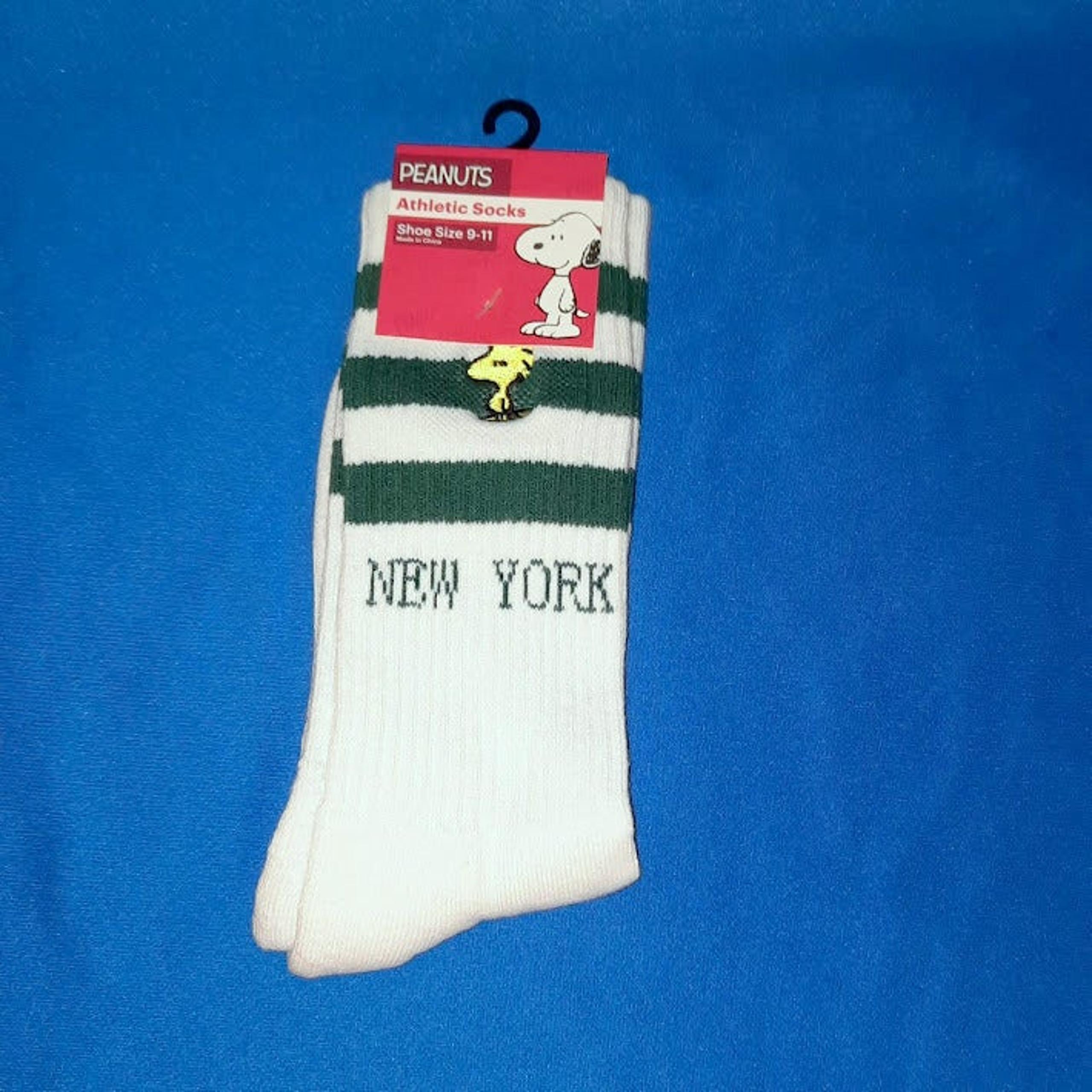 Peanuts Snoopy Woodstock New York Women's Size 9-11 Athletic Crew Socks