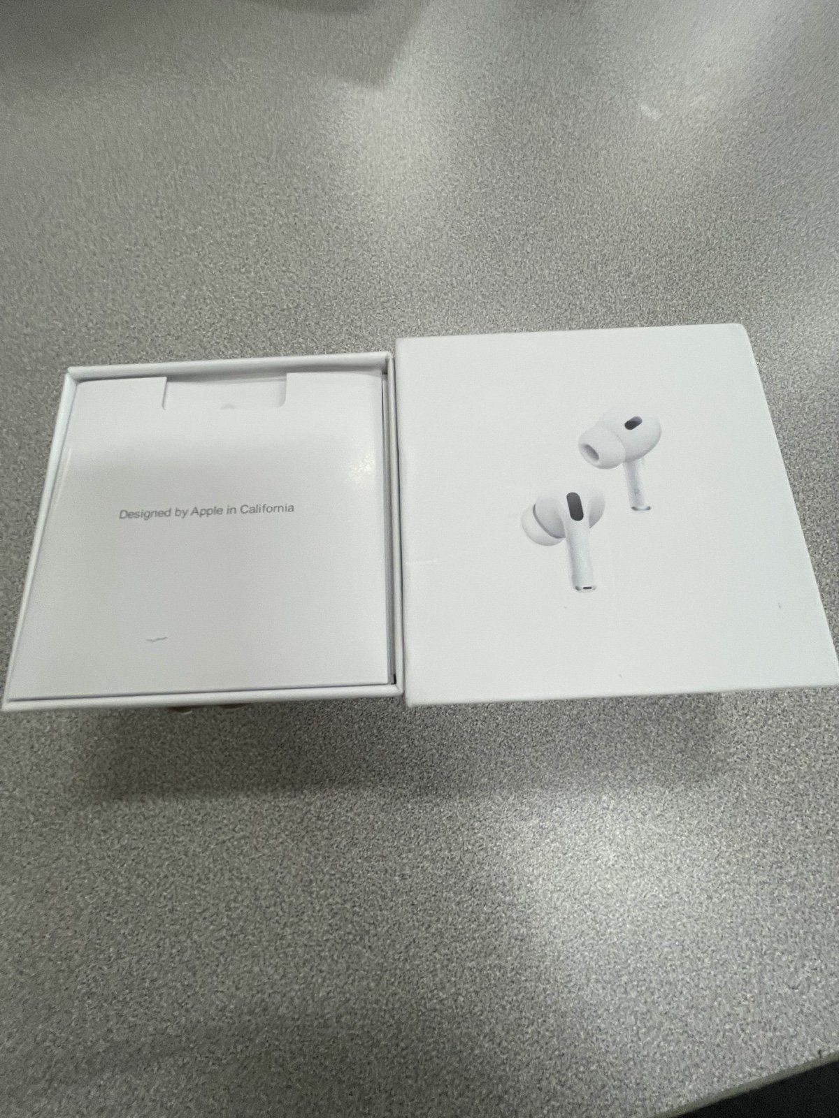 Apple AirPods