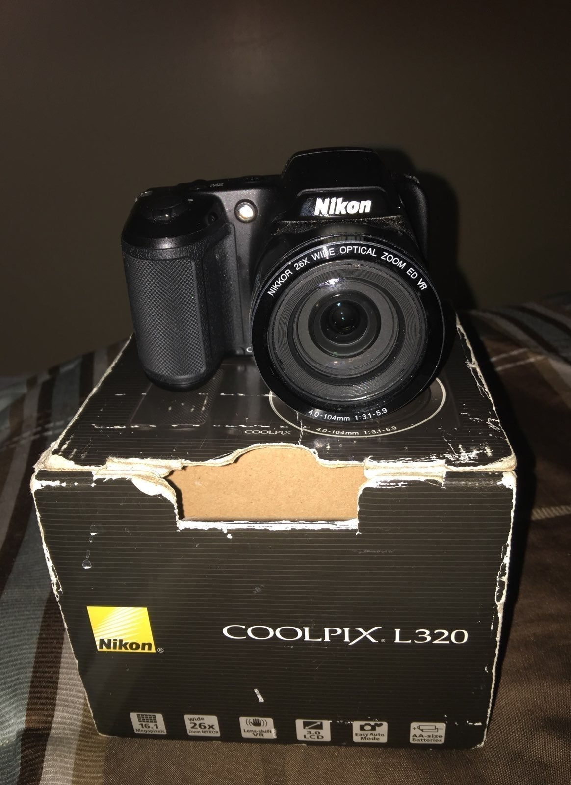 nikon coolpix L320