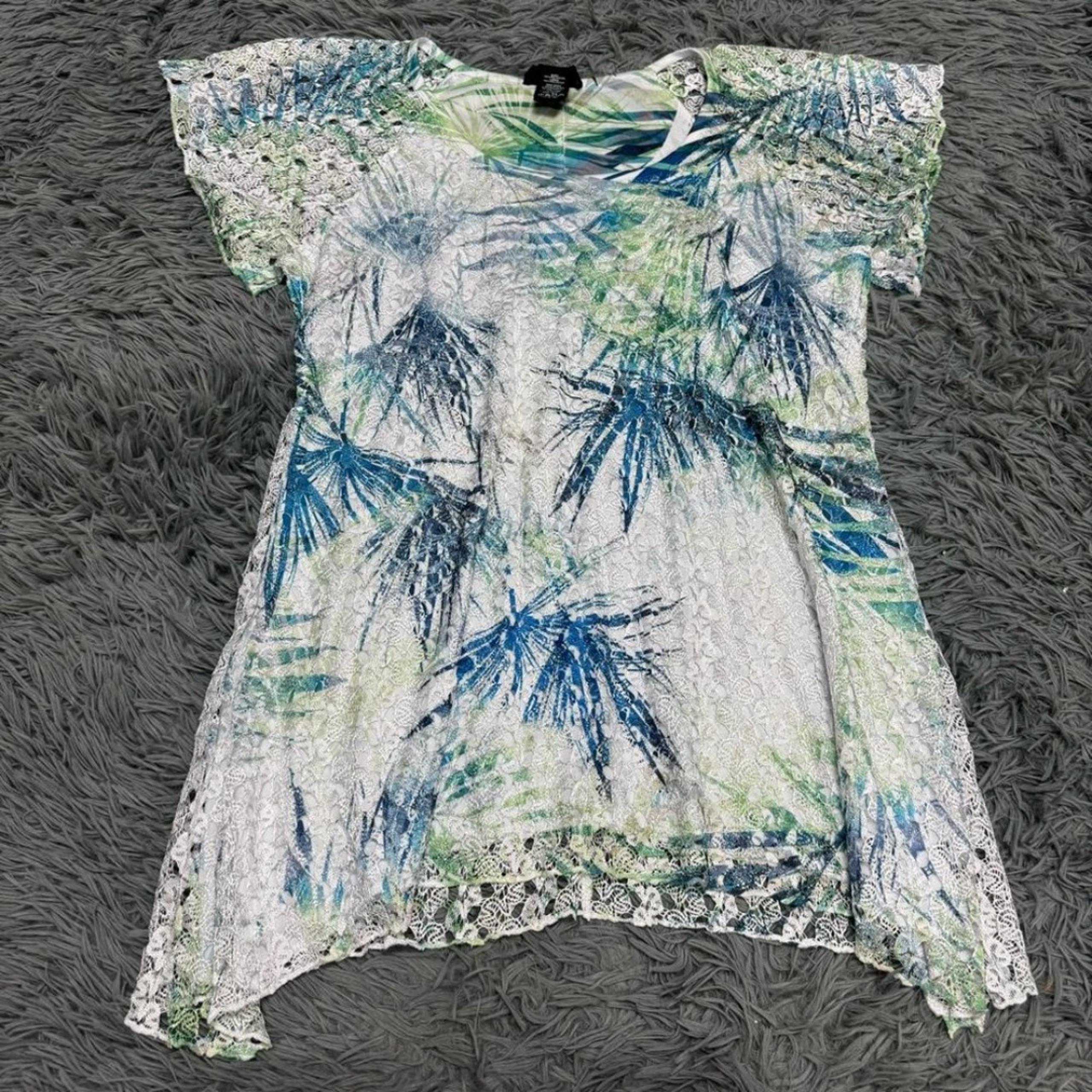 Brittany Black Short Sleeve Shirt Lace Front Size Small