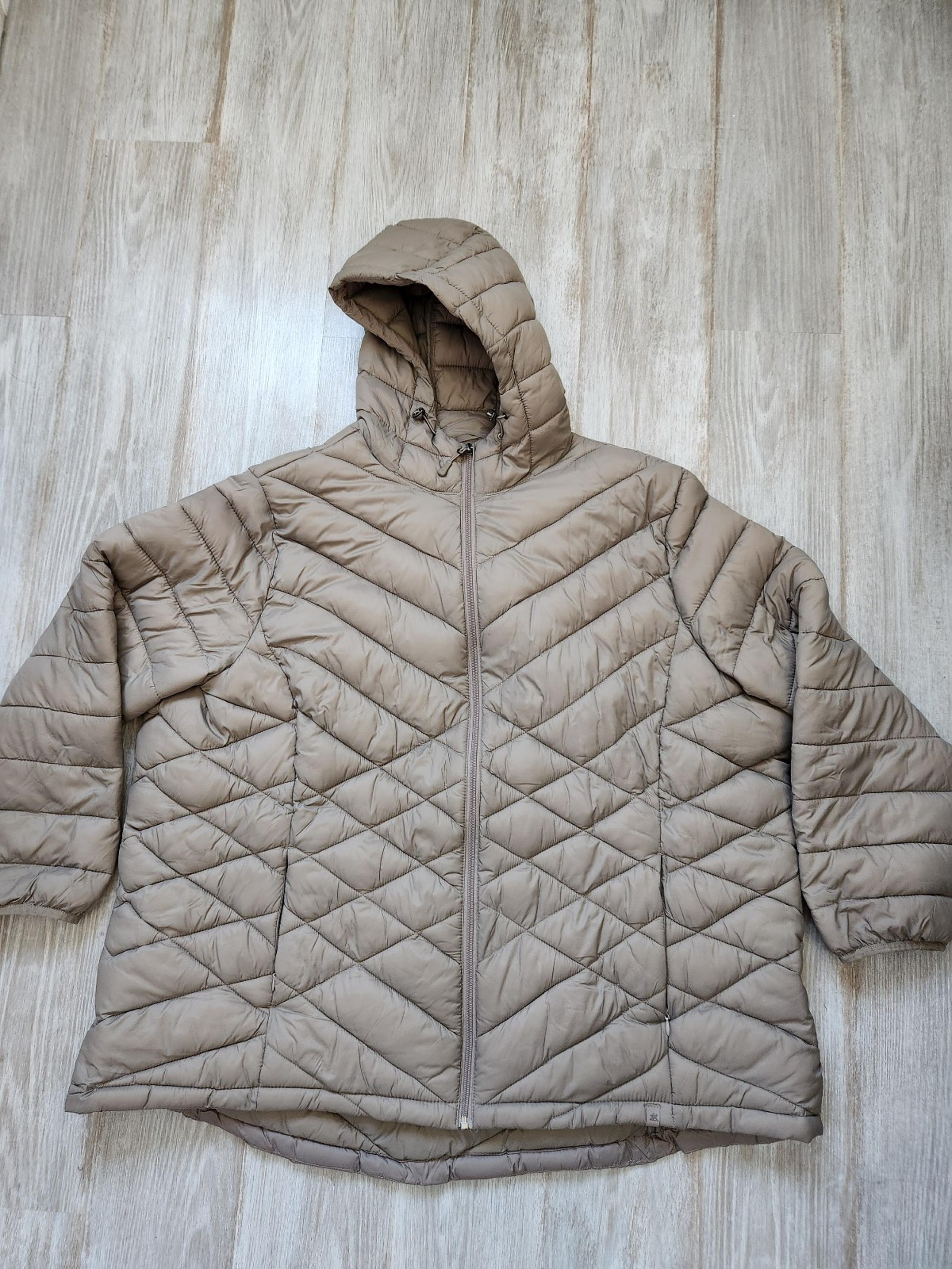 Zeroxposur Women's Hooded Puffer Light Packable Jacket Tan Inner Pockets Sz 3XL