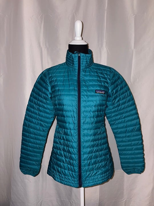 Patagonia nano puff jacket