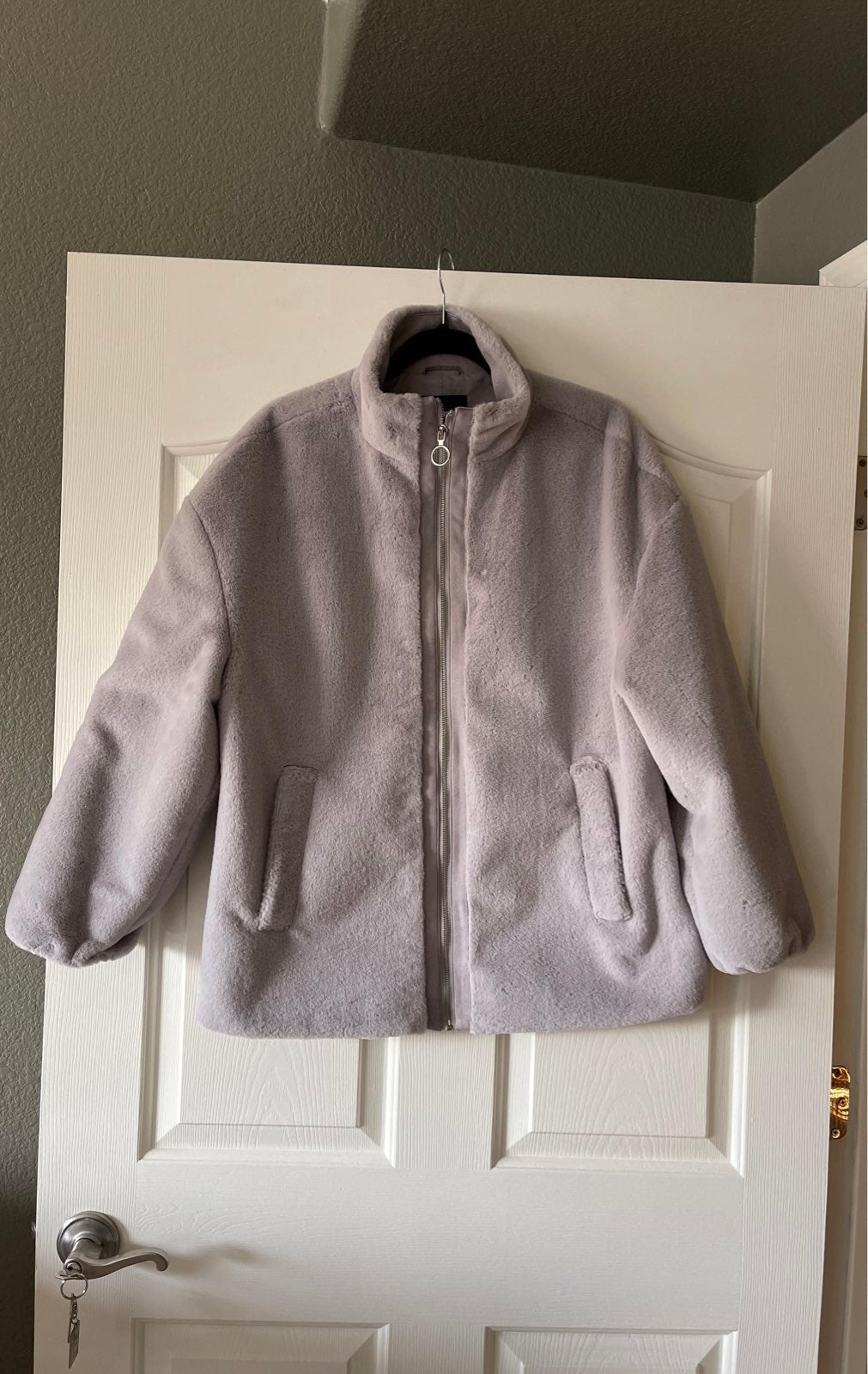 Faux fur zip front Express coat