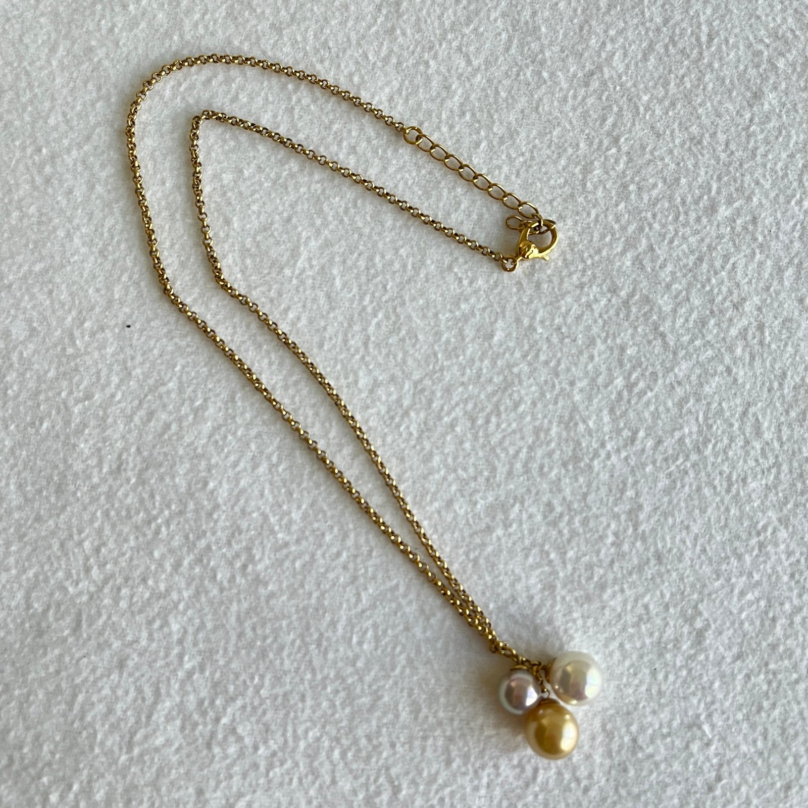 M. Makers mark gold tone 925 sterling silver necklace with 3 colors faux pearls