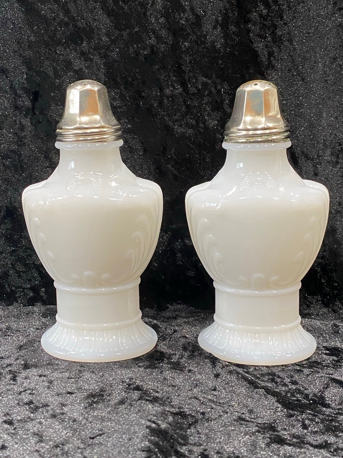 Vintage Milk Glass Large Salt & Pepper Shakers set