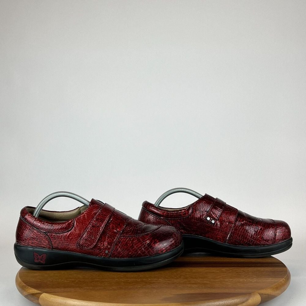 Womens Alegria Khloe Pro Garnet Snake Leather Shoes Clogs Size 42 US 11.5-12 M