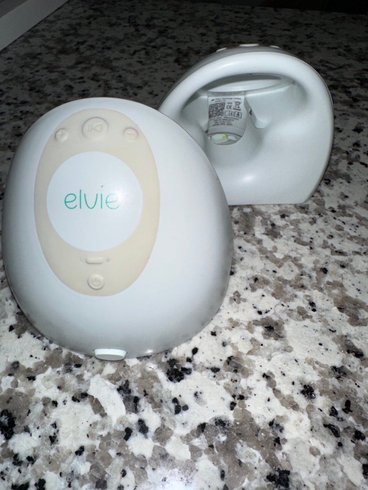 elvie breast pump