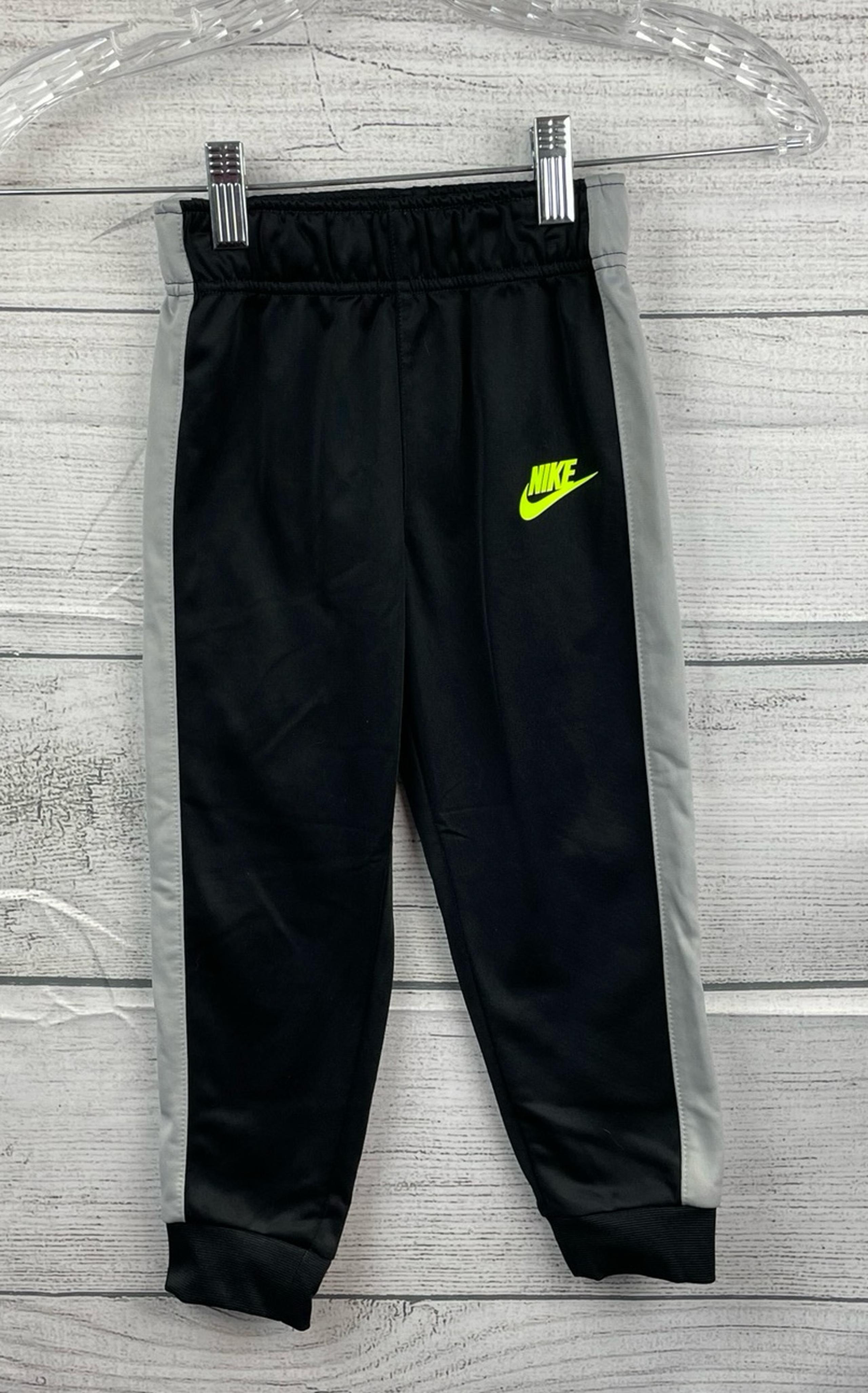 Nike Athletic Sweatpants Boy’s Size 4T