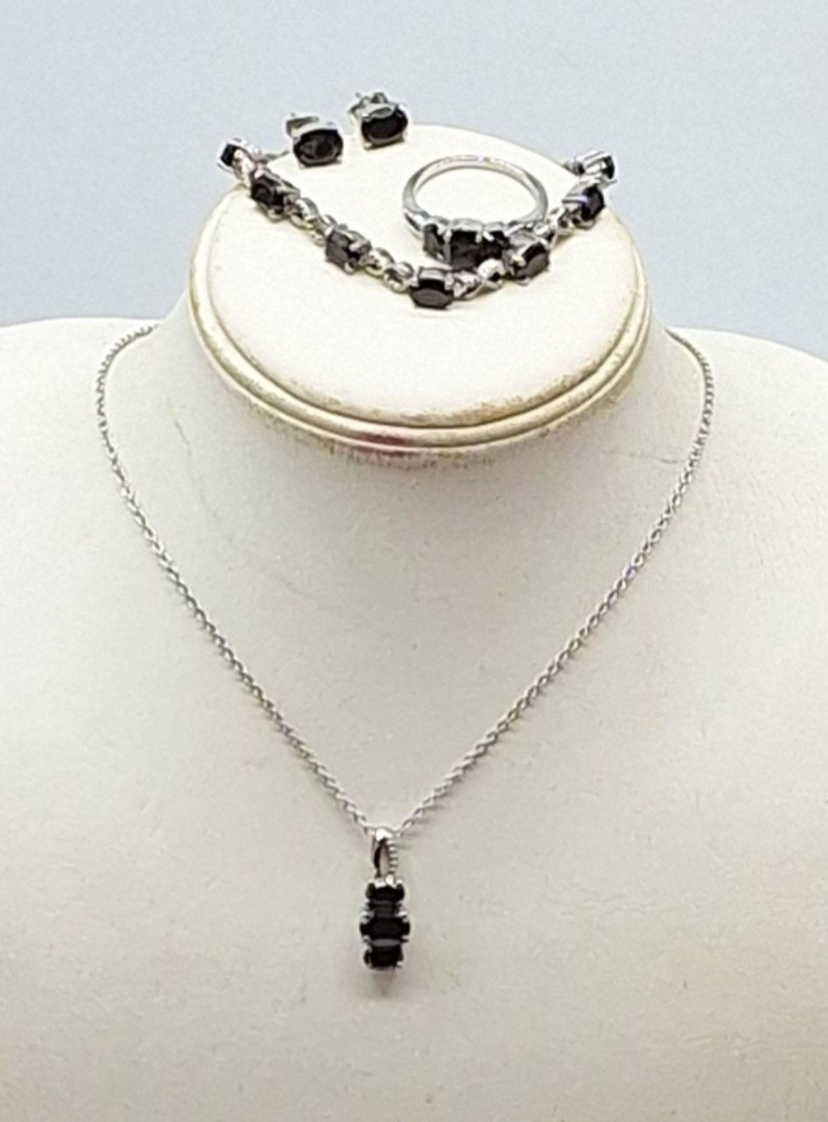 Genuine Black Spinel Necklace Ring Bracelet Earrings