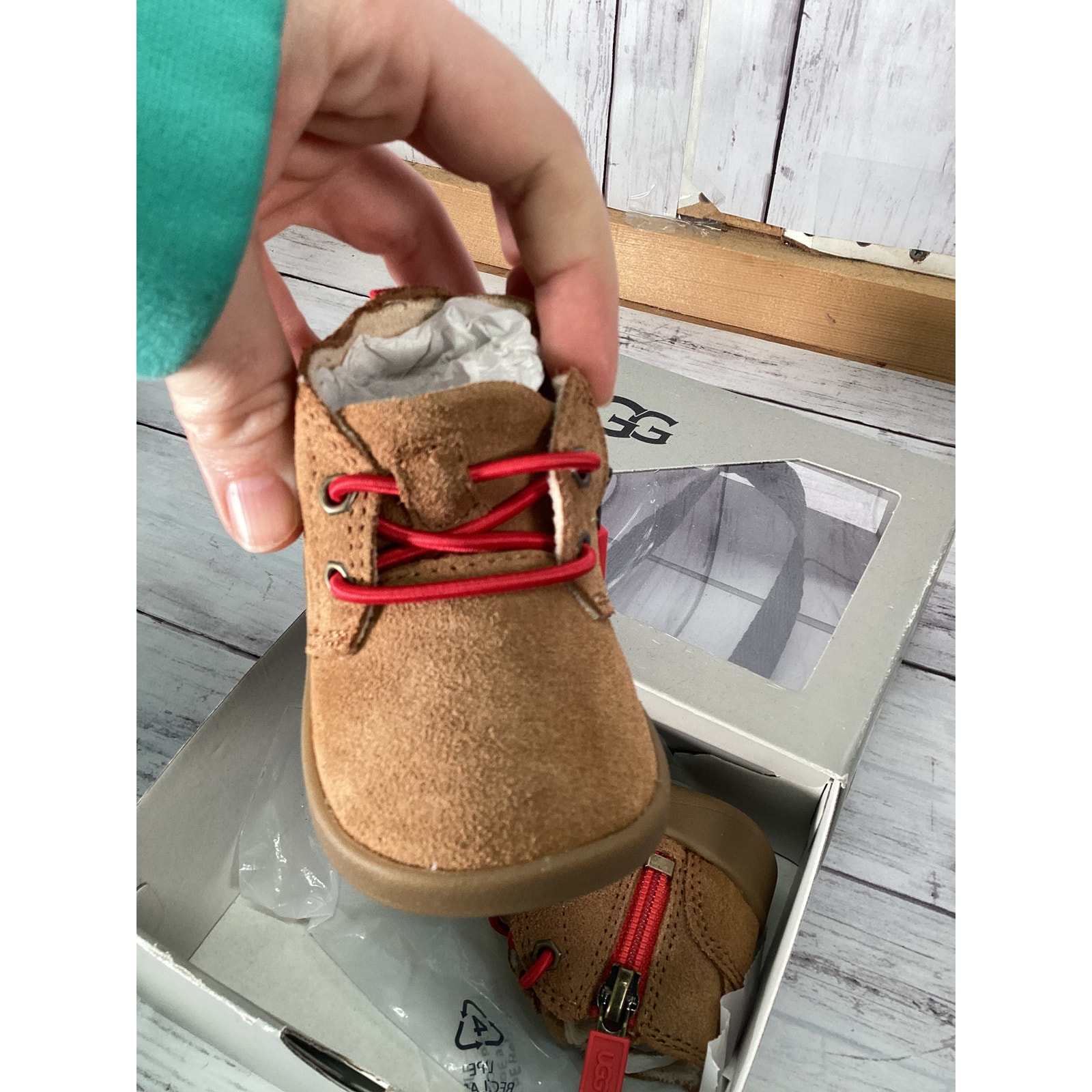 UGG Baby Daine Shoe BOOTS SIZE O-1