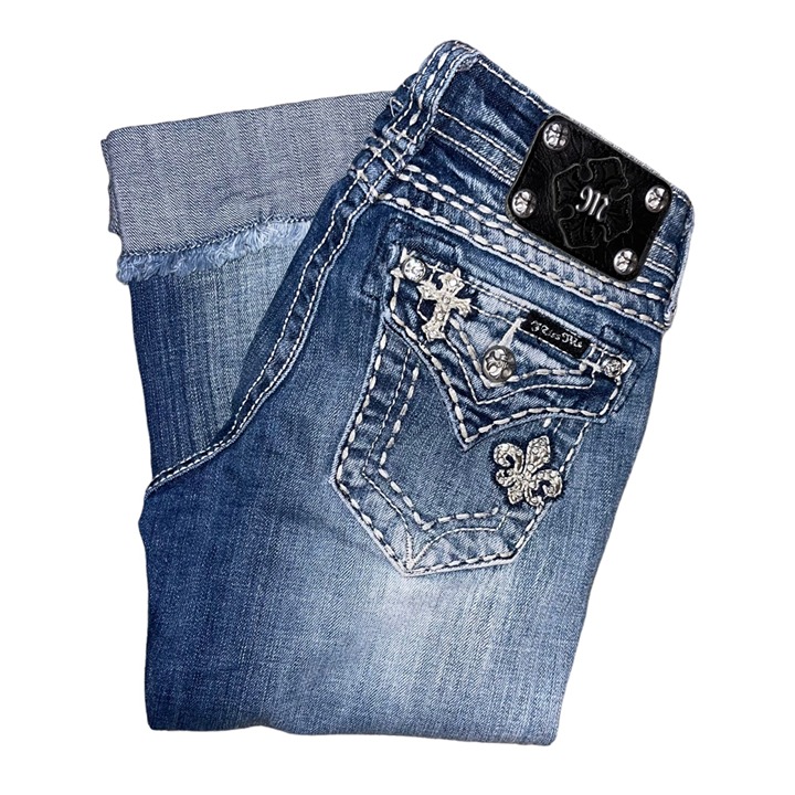 Miss Me Cuffed Easy Capris Jeans Womens 24 19 Cross Light Wash JE5369EP4 Studded