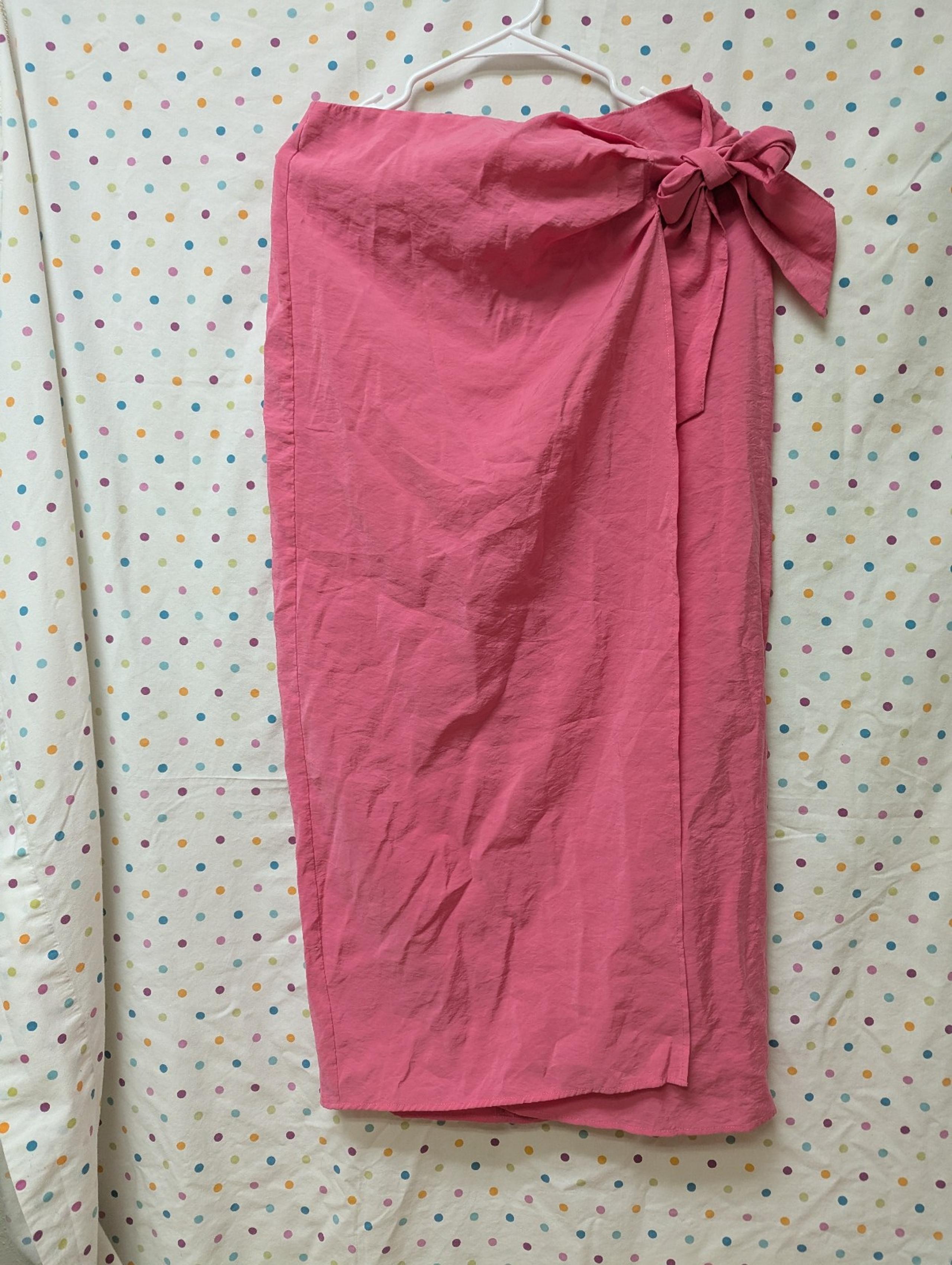 ZARA  pink skirt