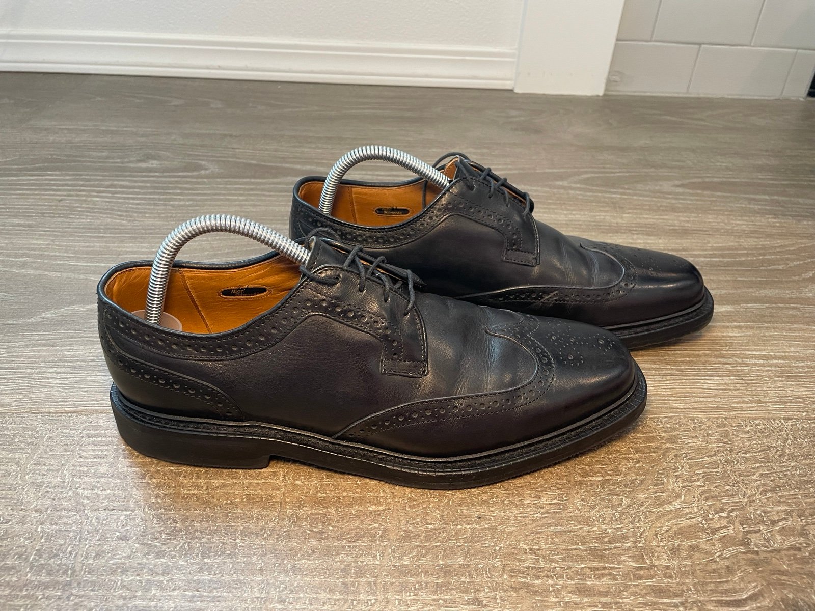 ALLEN EDMONDS Black Leather HUDSON Wingtip Lace Up Oxfords Sz 9D
