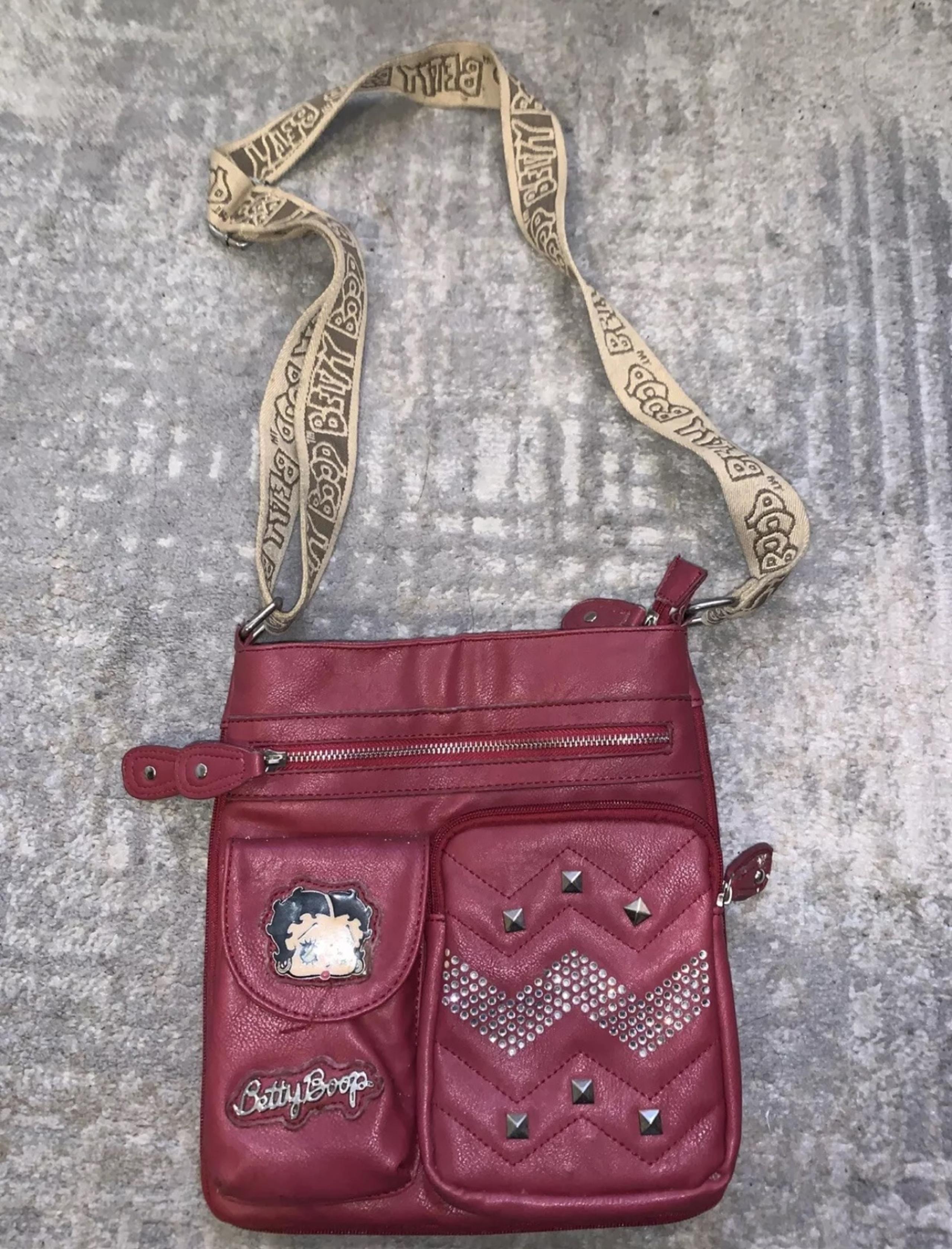 Crossbody Vintage Betty Boop Quilted Faux Leather Shoulder Bag Purse Black Red