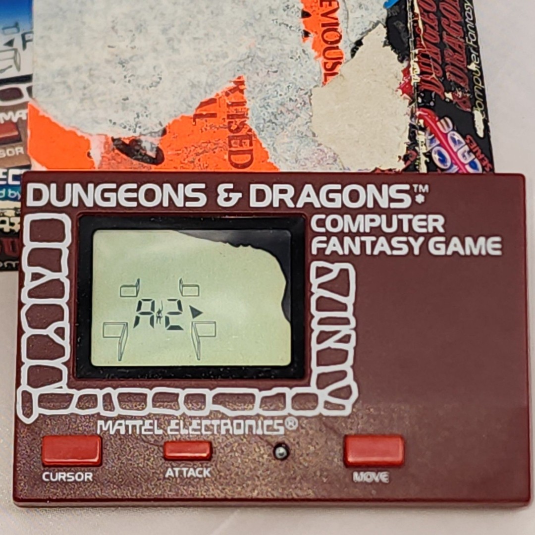 Dungeons & Dragons Computer Fantasy Game Handheld Mattel Electronics 1981