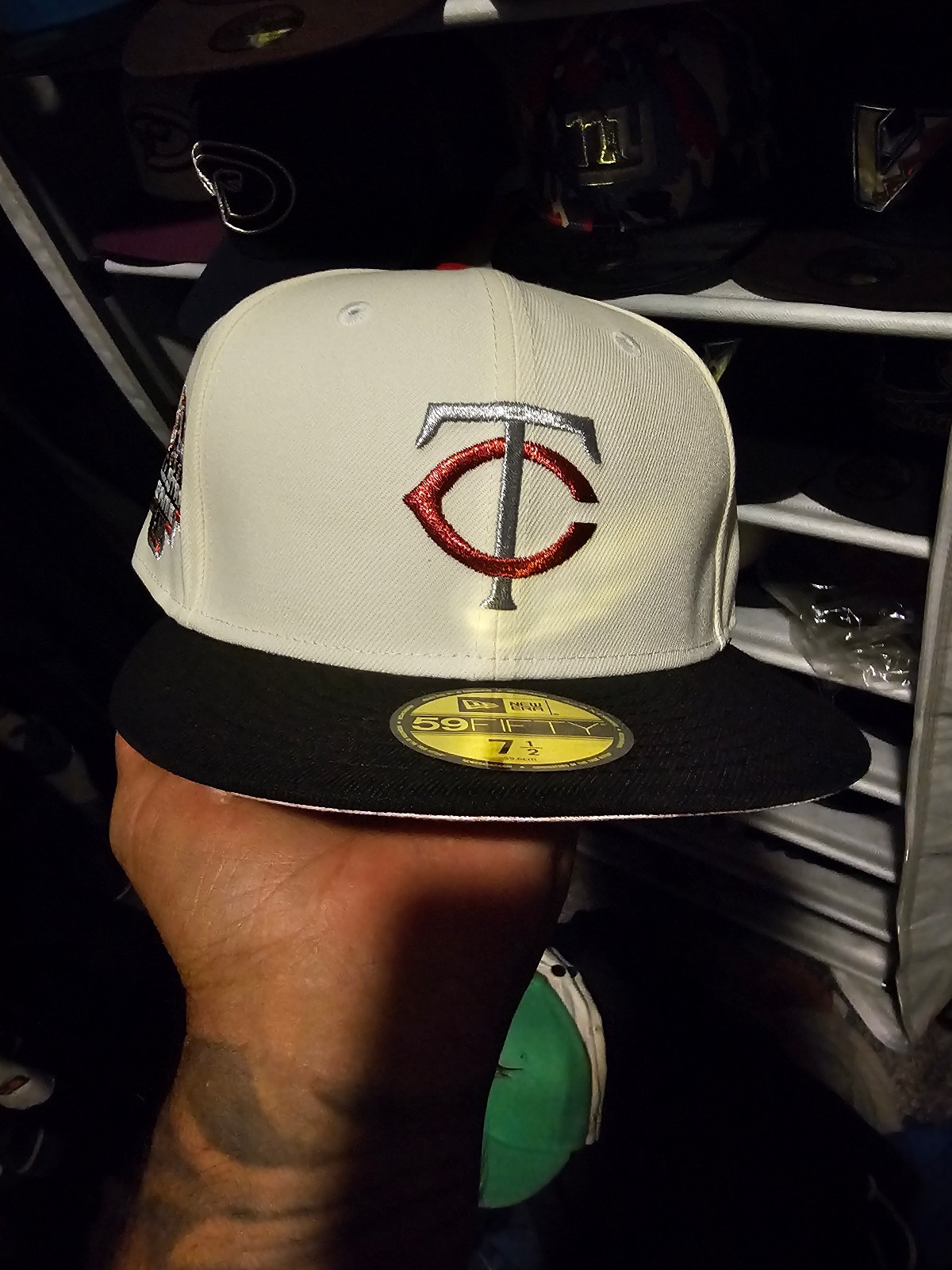 Minnesota Twins 7 1/2