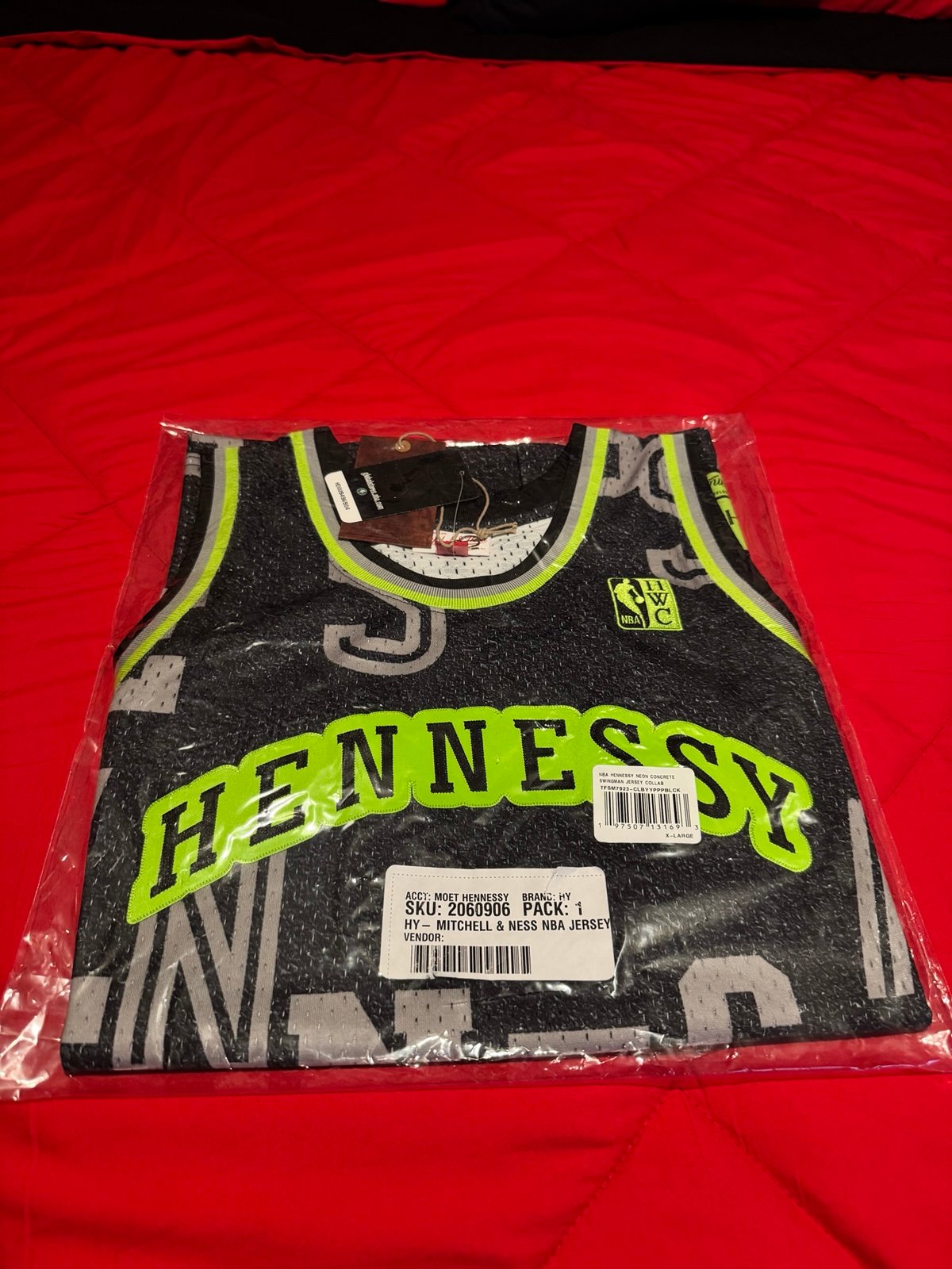 HENNESSY NBA JERSEY NEVER OPENED XL