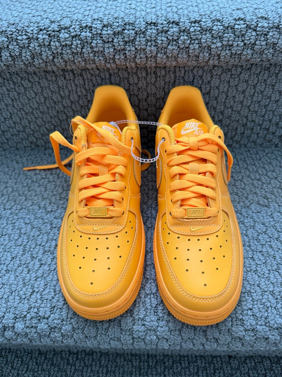 Nike Women’s Size 7.5 Air Force One ‘07 Laser Orange Sneakers