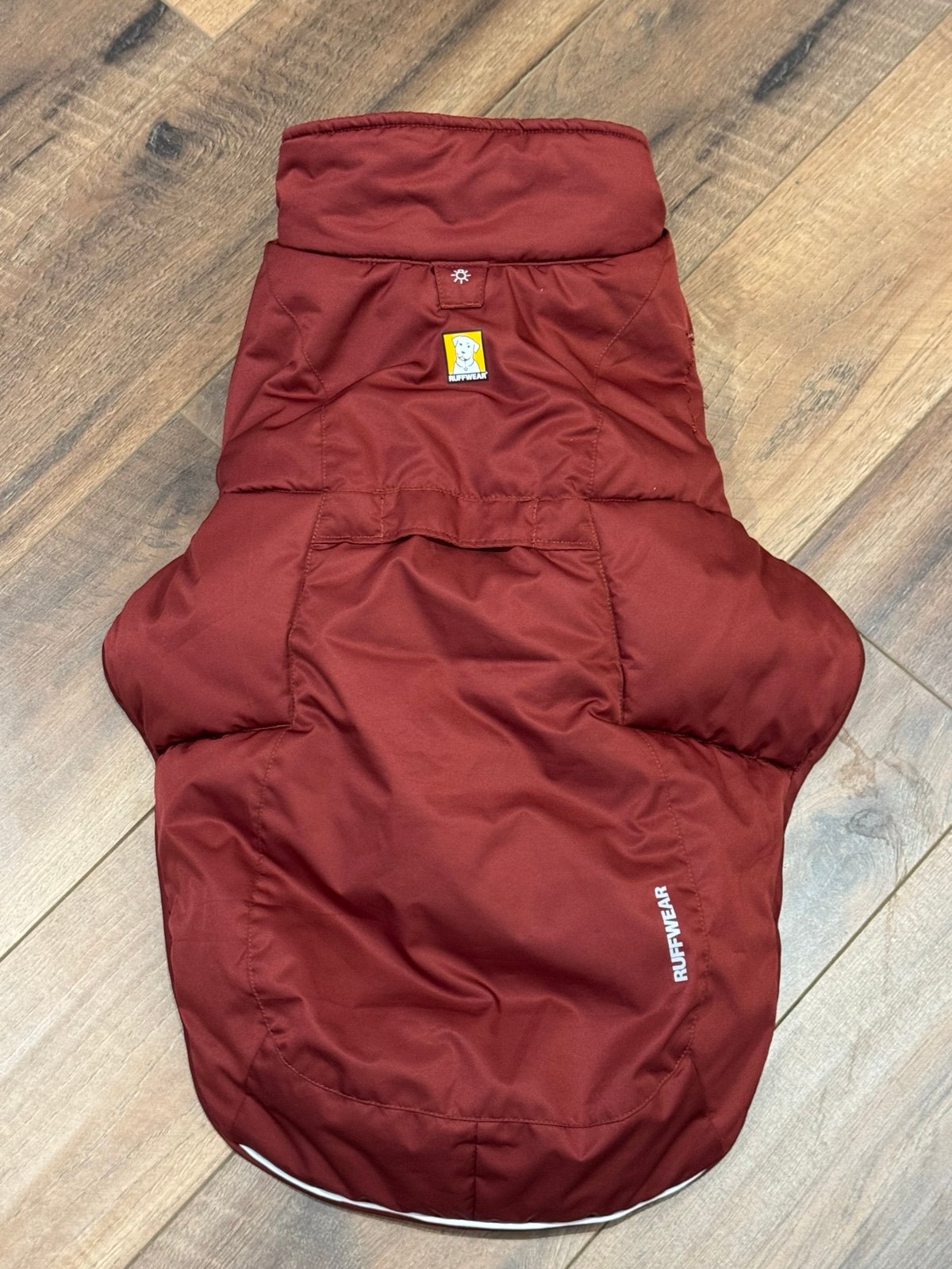 Ruffwear dog puffer jacket M