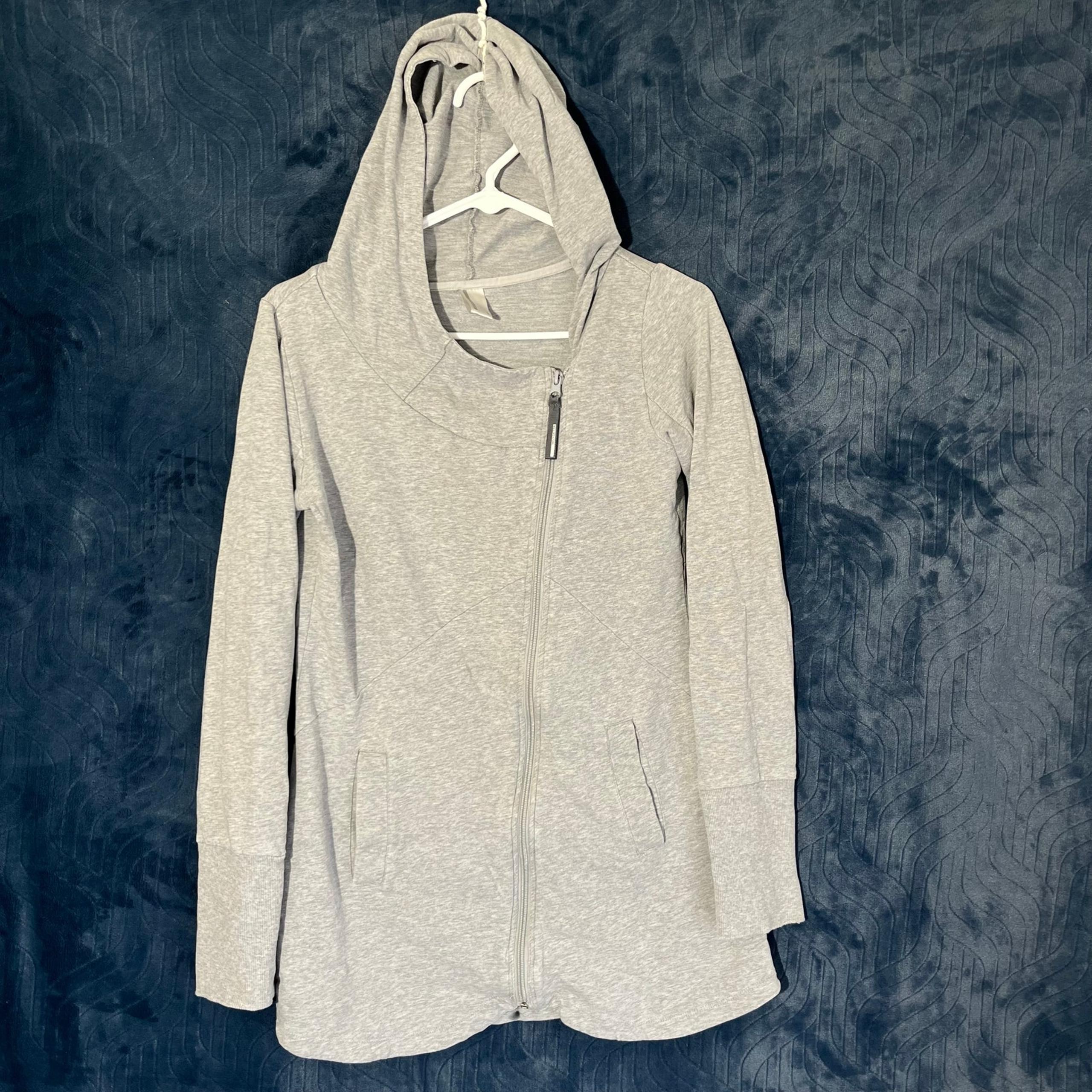 Mondetta Heather Gray Long Athletic Asymmetrical Full Zip Sweater Womans Size S