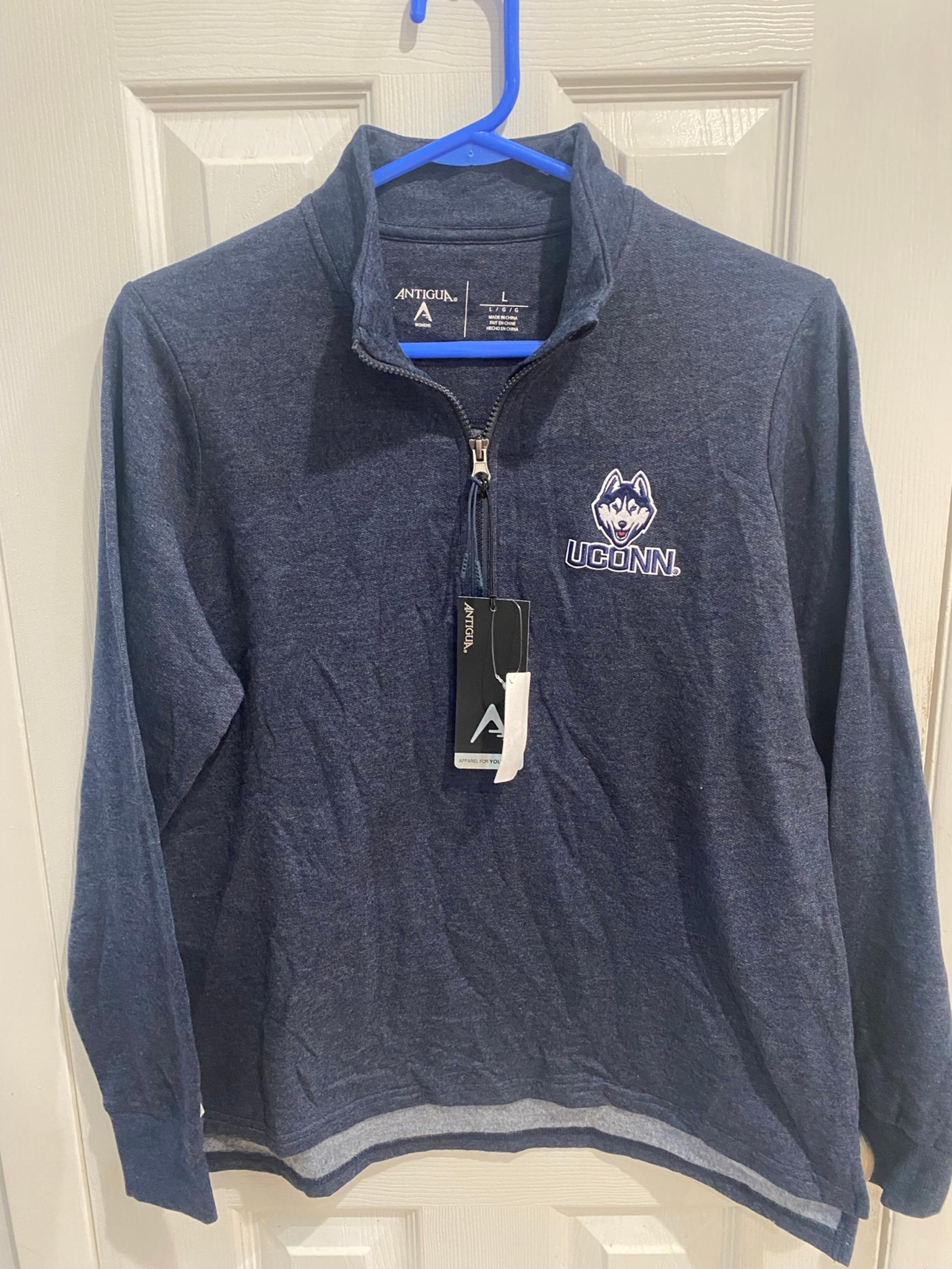 Women’s Antigua UCONN Gray 1/4 Zip Pullover (Size L) **Read Description**