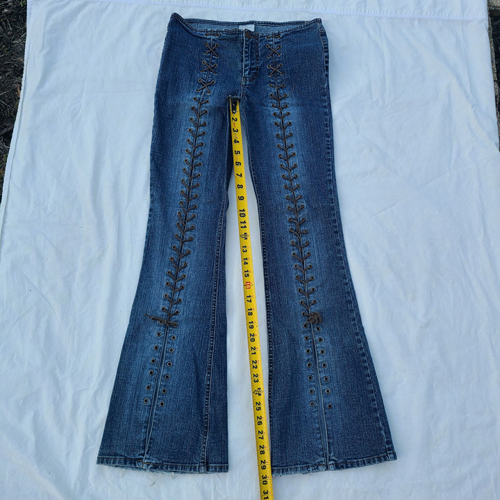 Mudd Yo!  Y2K 2000s Bellbottom Full Lace Up On Front Flare Jeans - Size 7