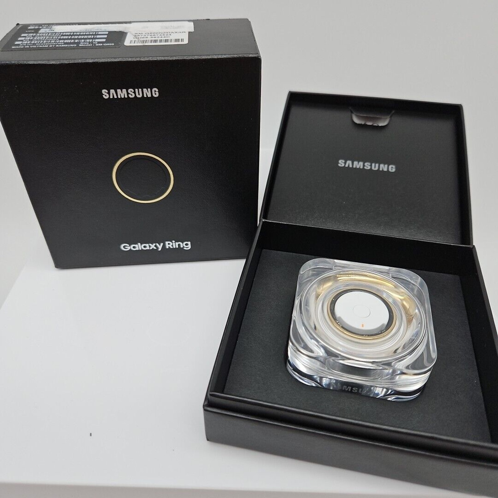 Samsung Galaxy Ring - Titanium Gold SM-Q508 AI Smart Ring Size 7