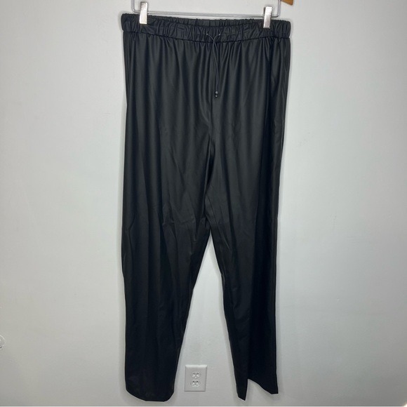 Helly Hanson rain pants size large black