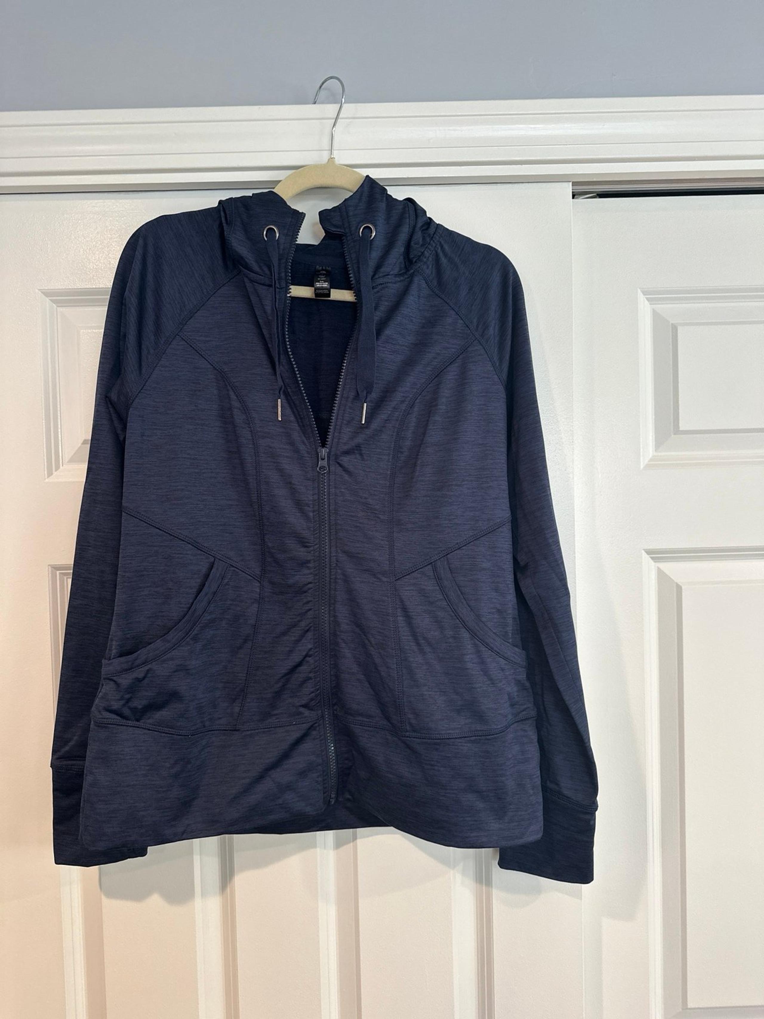 90 Degree women’s athletic jacket size L