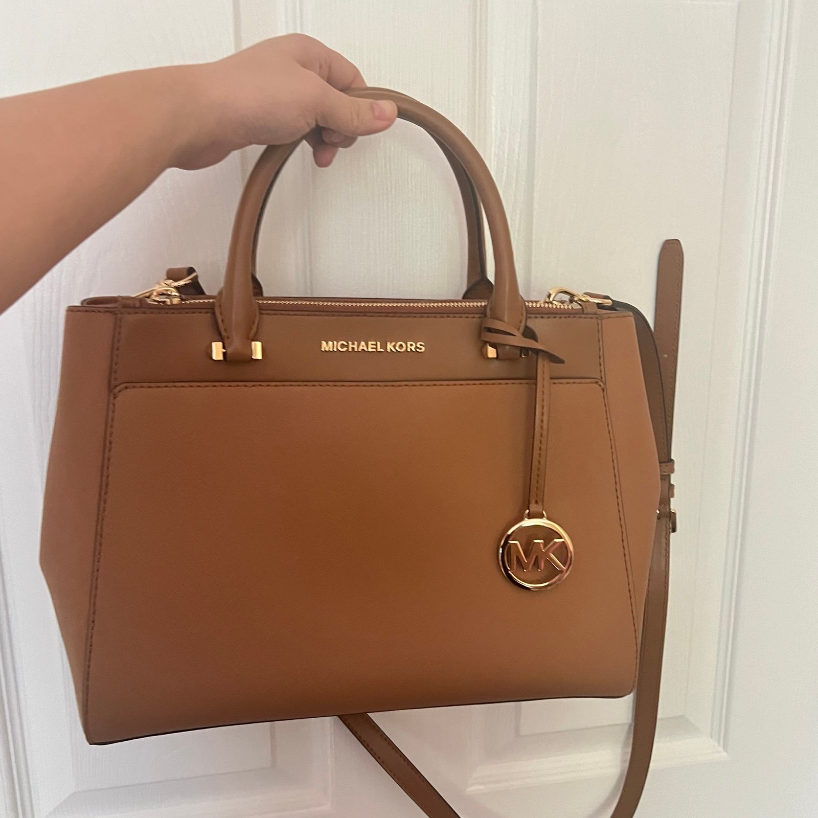 Michael Kors Large Satchel leather purse crossbody shoulder bag