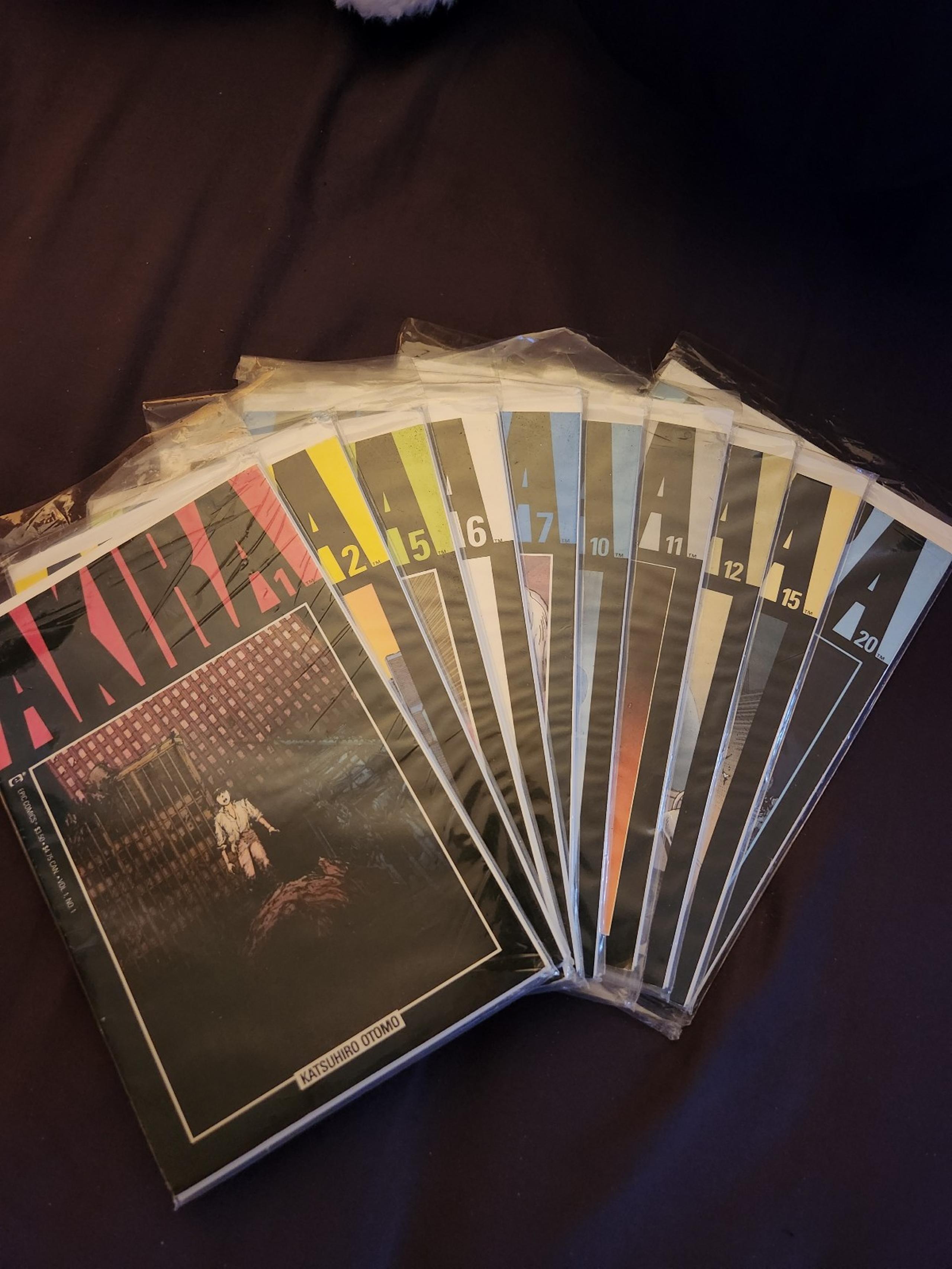 AKIRA graphic novels/comic books