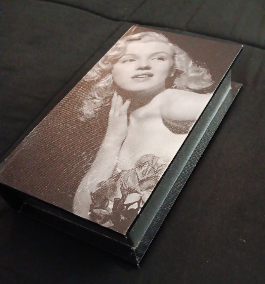 Marilyn Monroe Hollywood book stash box & Chanel scarf - detail