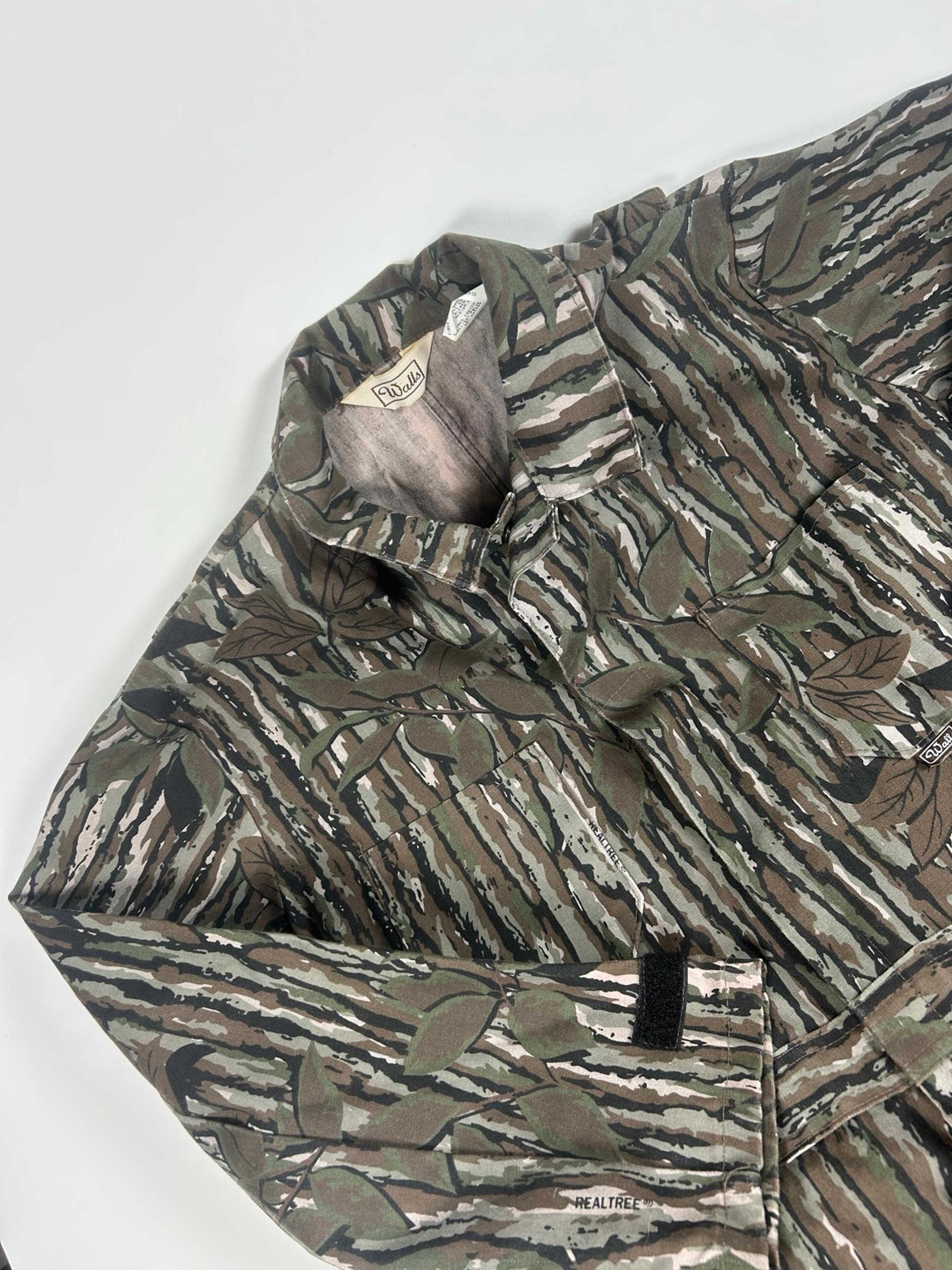 Walls Men’s SZ L Long Sleeve Camo Coveralls Realtree Hunting Pockets VTG