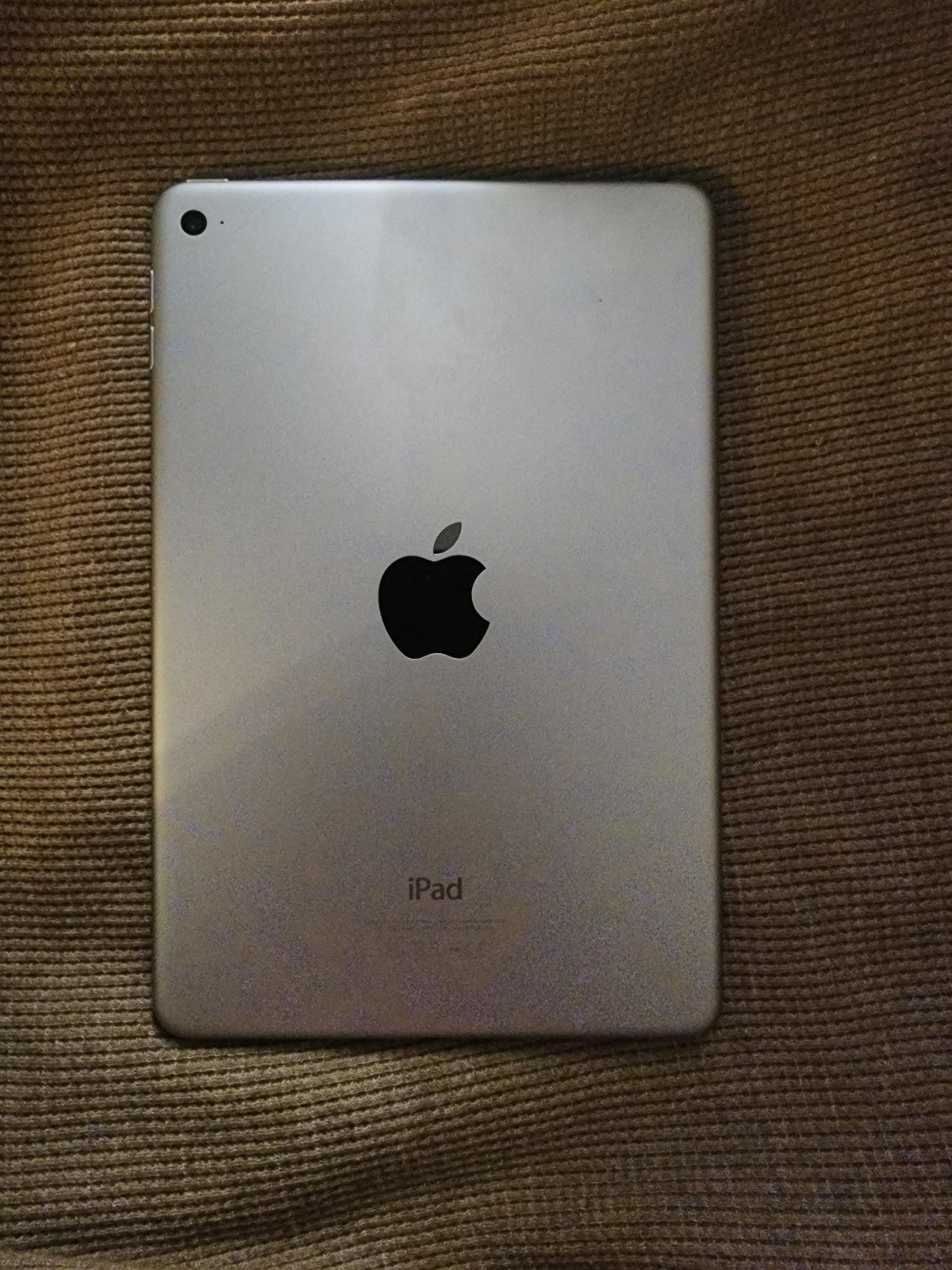 Apple iPad Mini 4th Generation