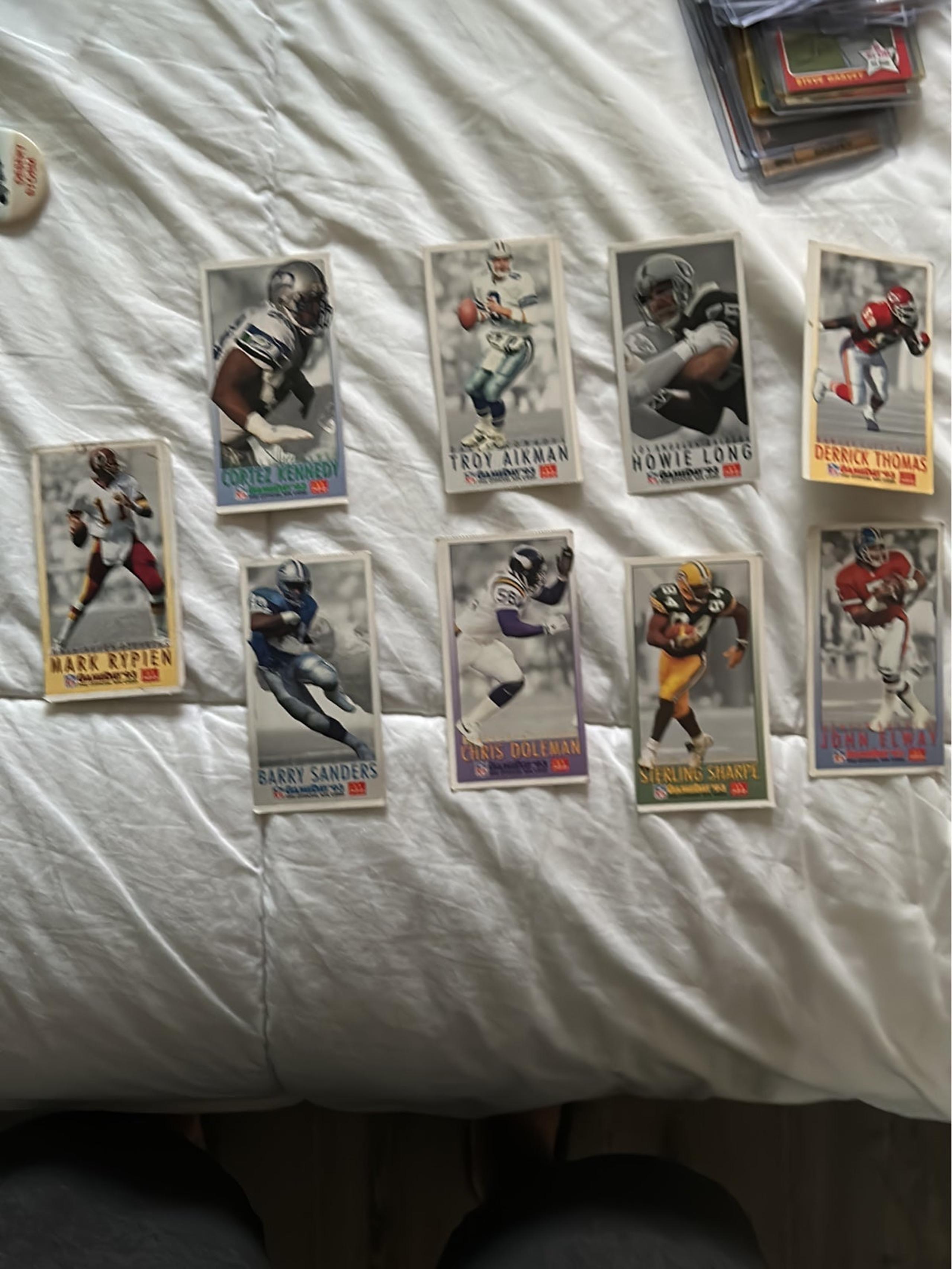 Barry Sanders 1993 McDonald’s game day nfl trading cards and 8 more nfl stars