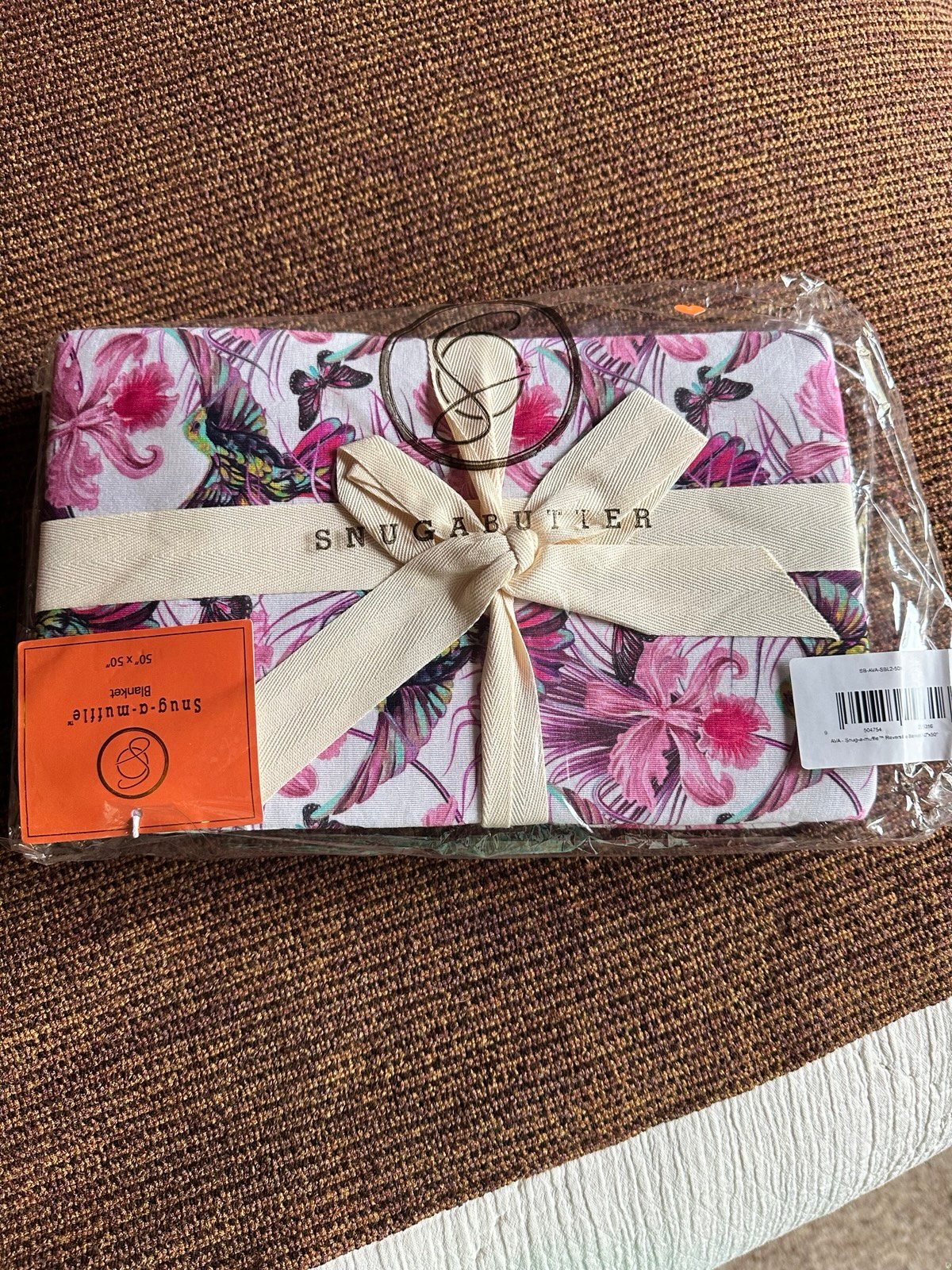 Snug-a-muffle Ava blanket