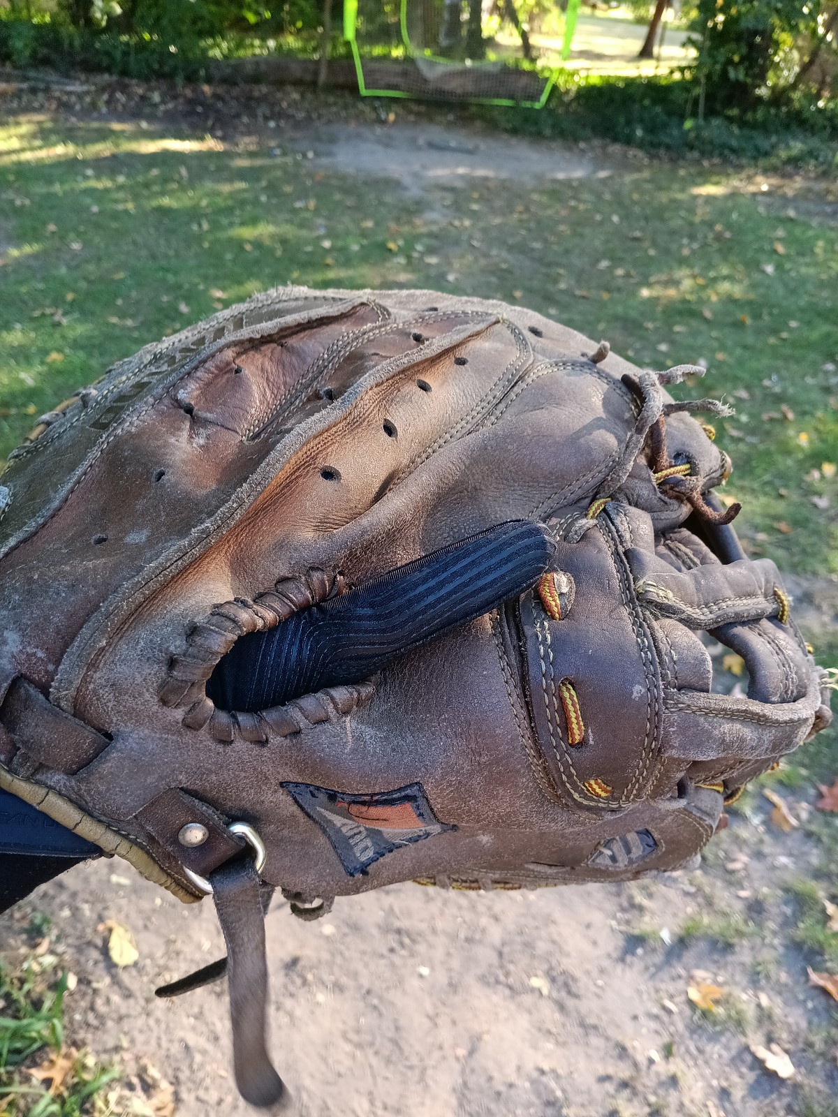 Mizuno catcher's mit